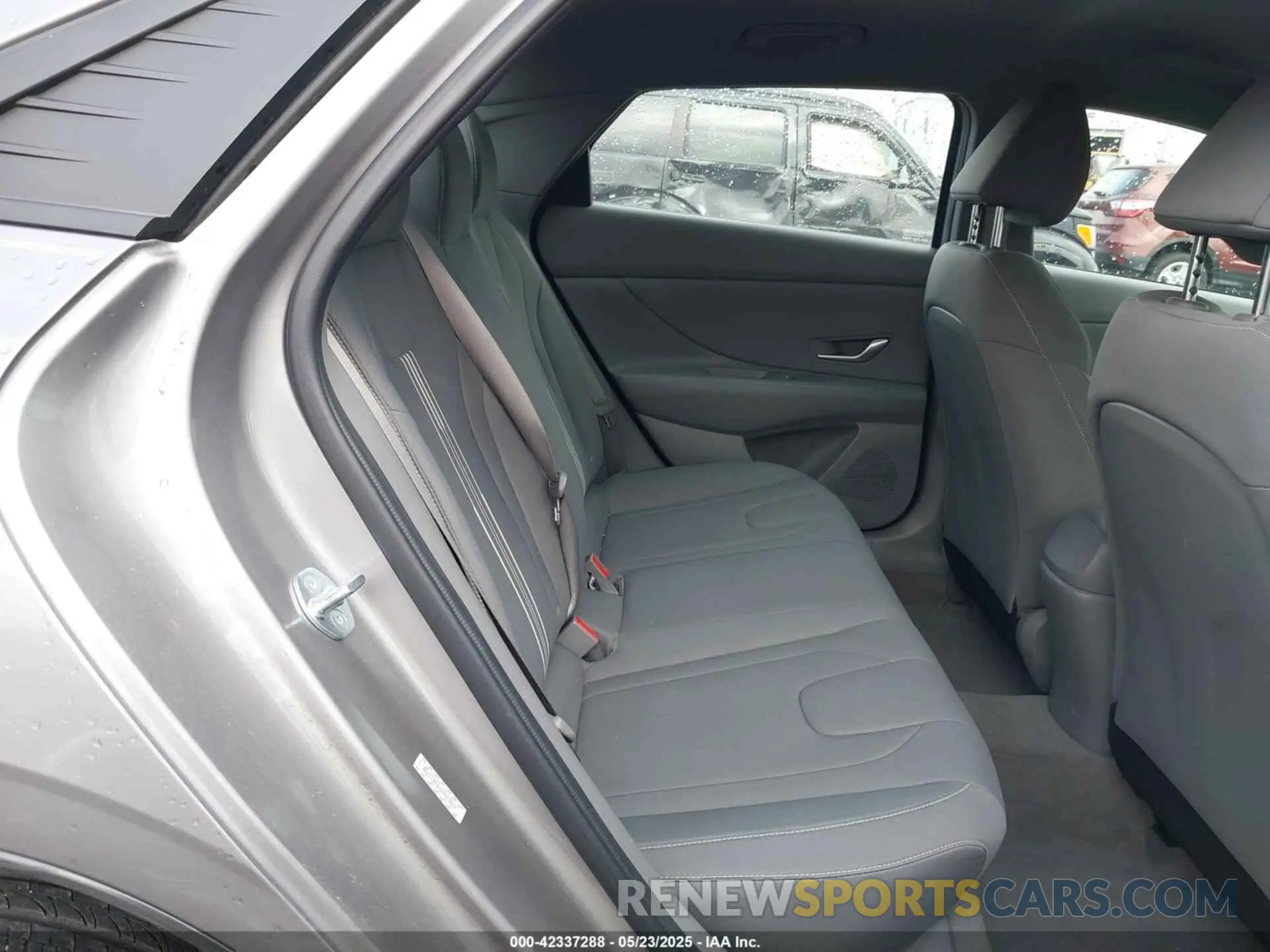 8 Photograph of a damaged car KMHLS4AGXPU611730 HYUNDAI ELANTRA 2023
