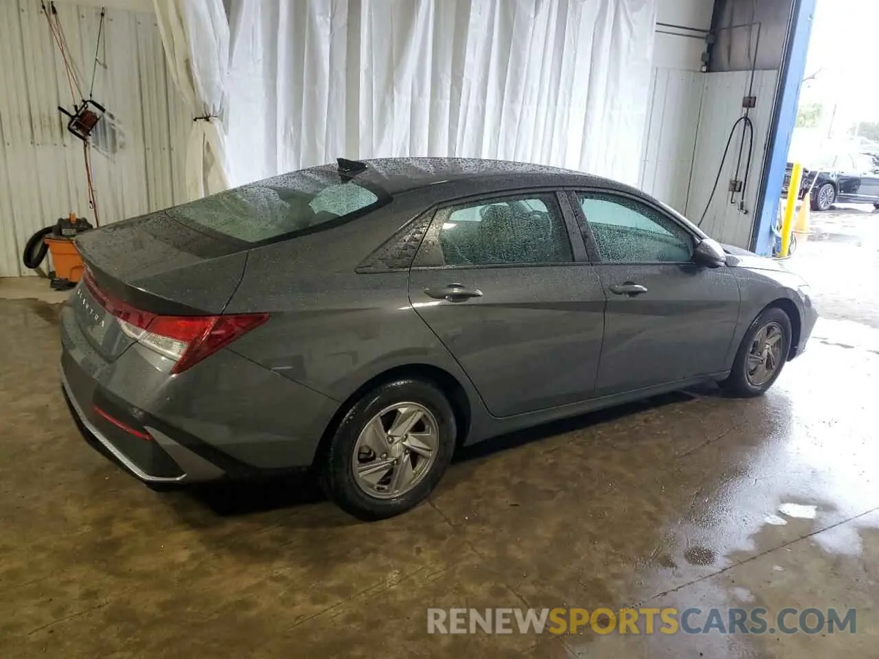 3 Photograph of a damaged car KMHLL4DG0RU689915 HYUNDAI ELANTRA 2024