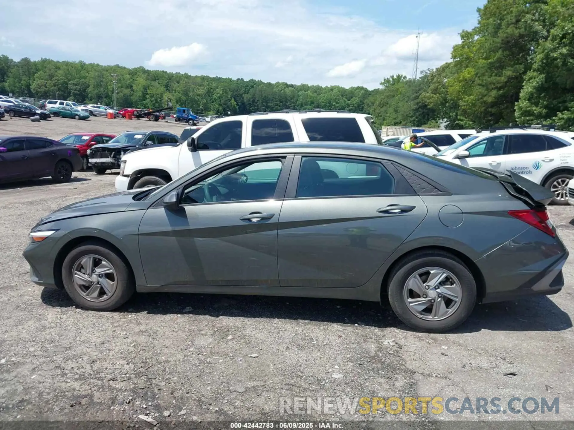 14 Photograph of a damaged car KMHLL4DG0RU758666 HYUNDAI ELANTRA 2024