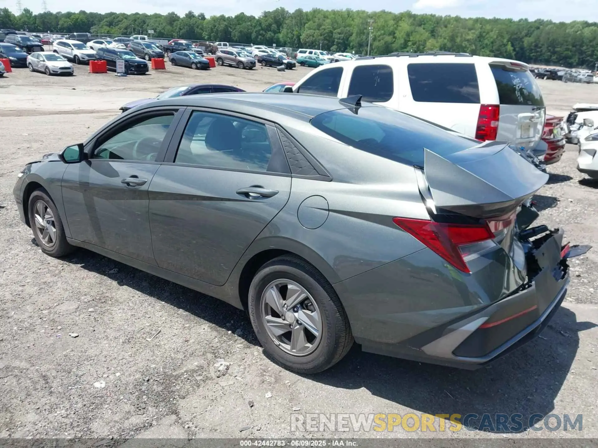 3 Photograph of a damaged car KMHLL4DG0RU758666 HYUNDAI ELANTRA 2024