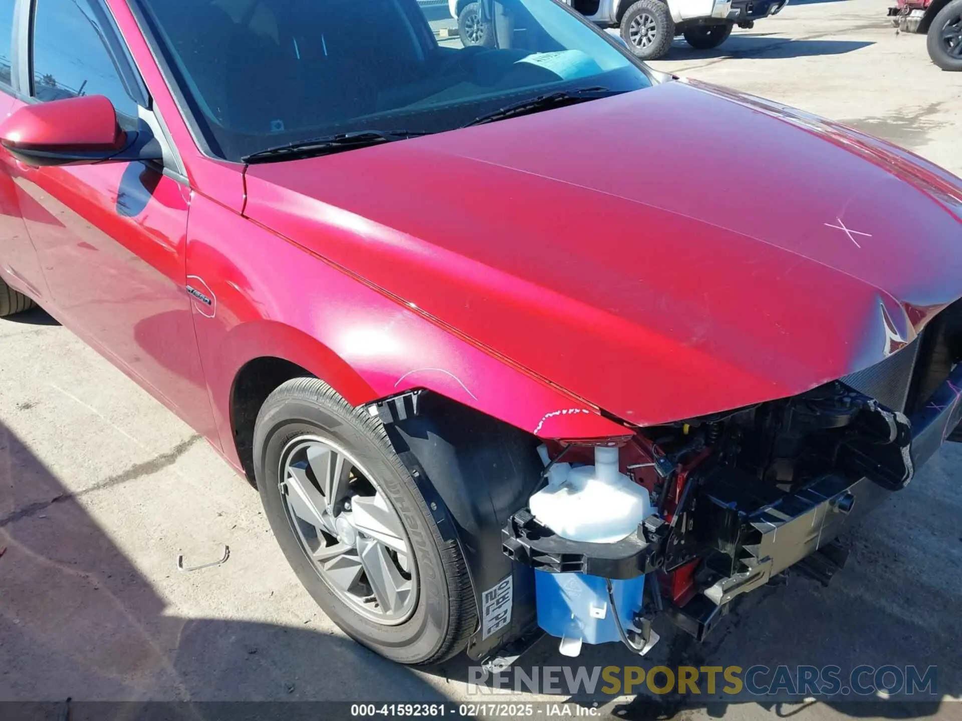 17 Photograph of a damaged car KMHLL4DG1RU689406 HYUNDAI ELANTRA 2024