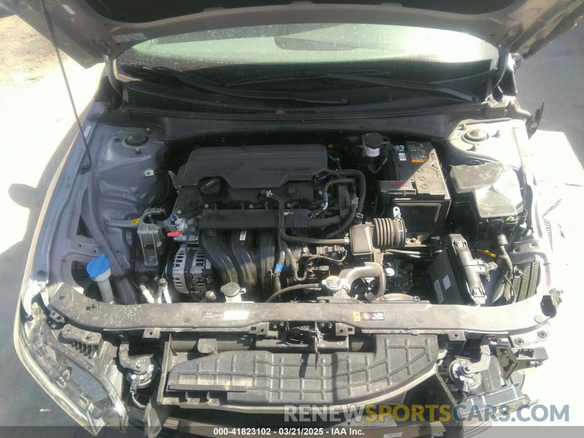 10 Photograph of a damaged car KMHLL4DG1RU834220 HYUNDAI ELANTRA 2024