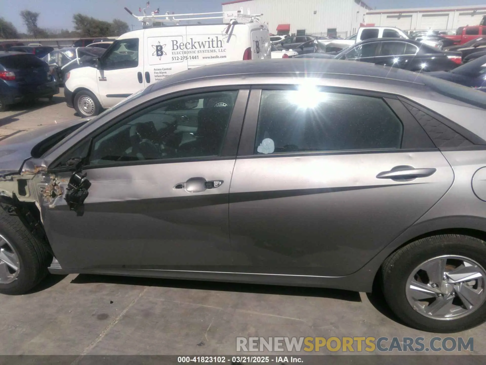 13 Photograph of a damaged car KMHLL4DG1RU834220 HYUNDAI ELANTRA 2024