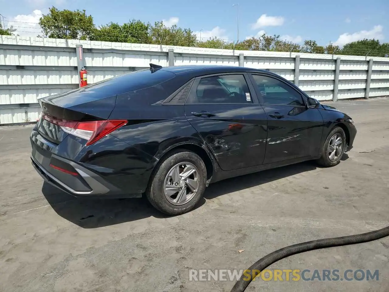 3 Photograph of a damaged car KMHLL4DG2RU722560 HYUNDAI ELANTRA 2024