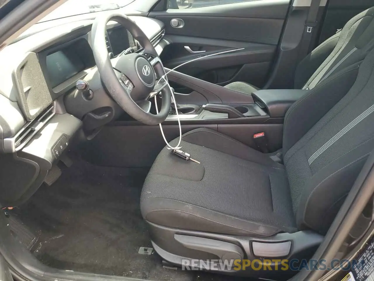 7 Photograph of a damaged car KMHLL4DG2RU722560 HYUNDAI ELANTRA 2024