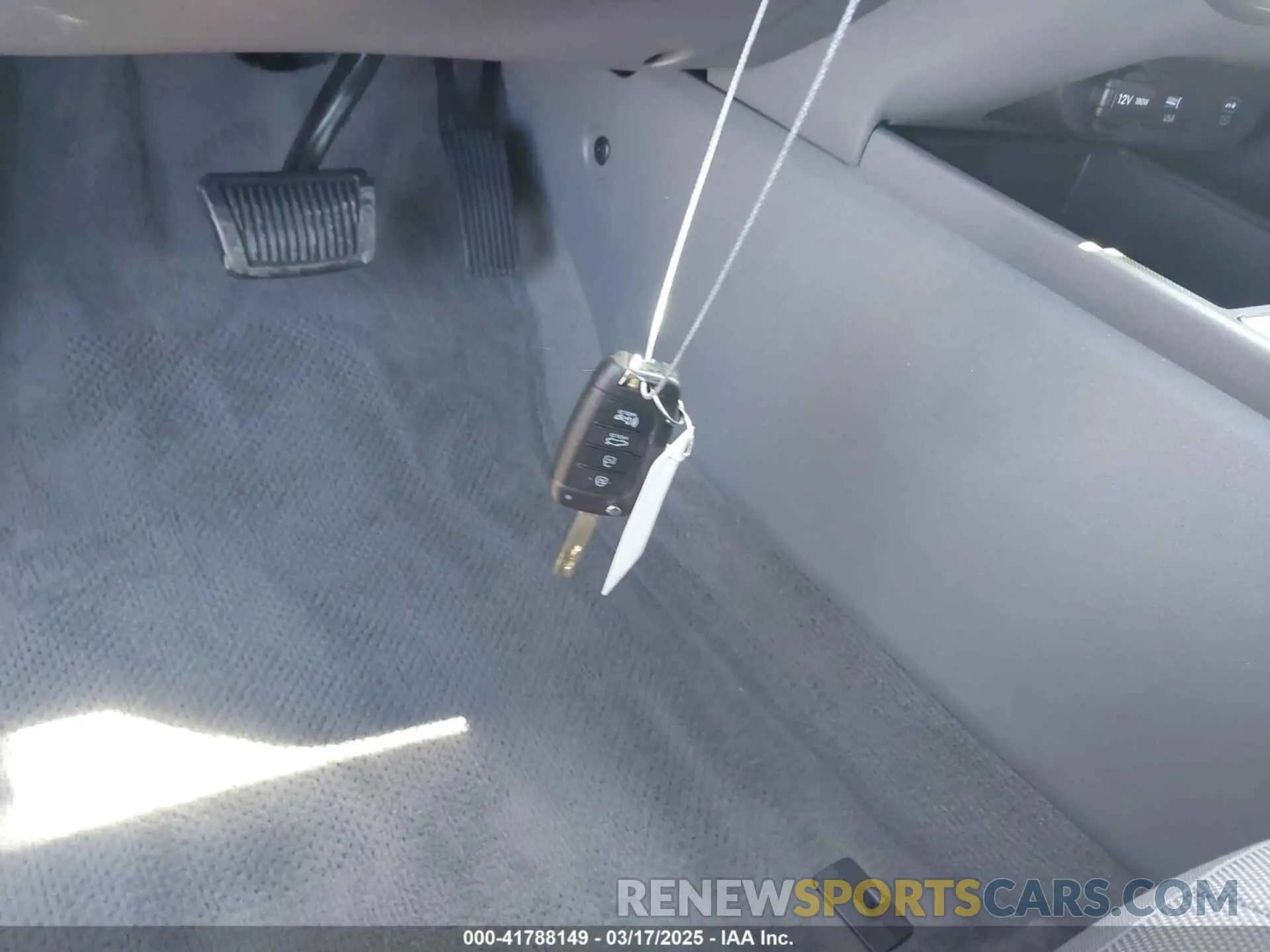 11 Photograph of a damaged car KMHLL4DG3RU772187 HYUNDAI ELANTRA 2024