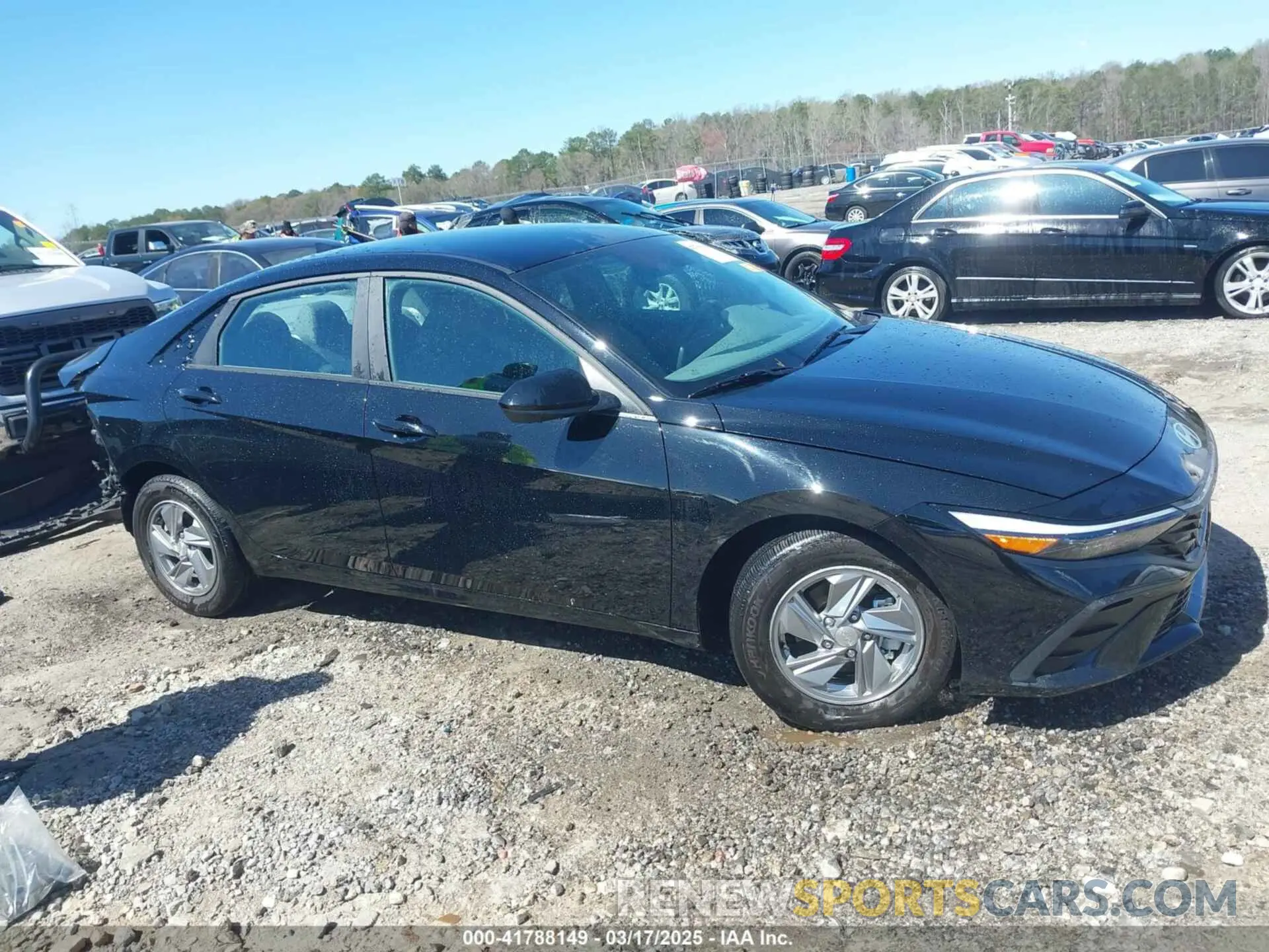 14 Photograph of a damaged car KMHLL4DG3RU772187 HYUNDAI ELANTRA 2024