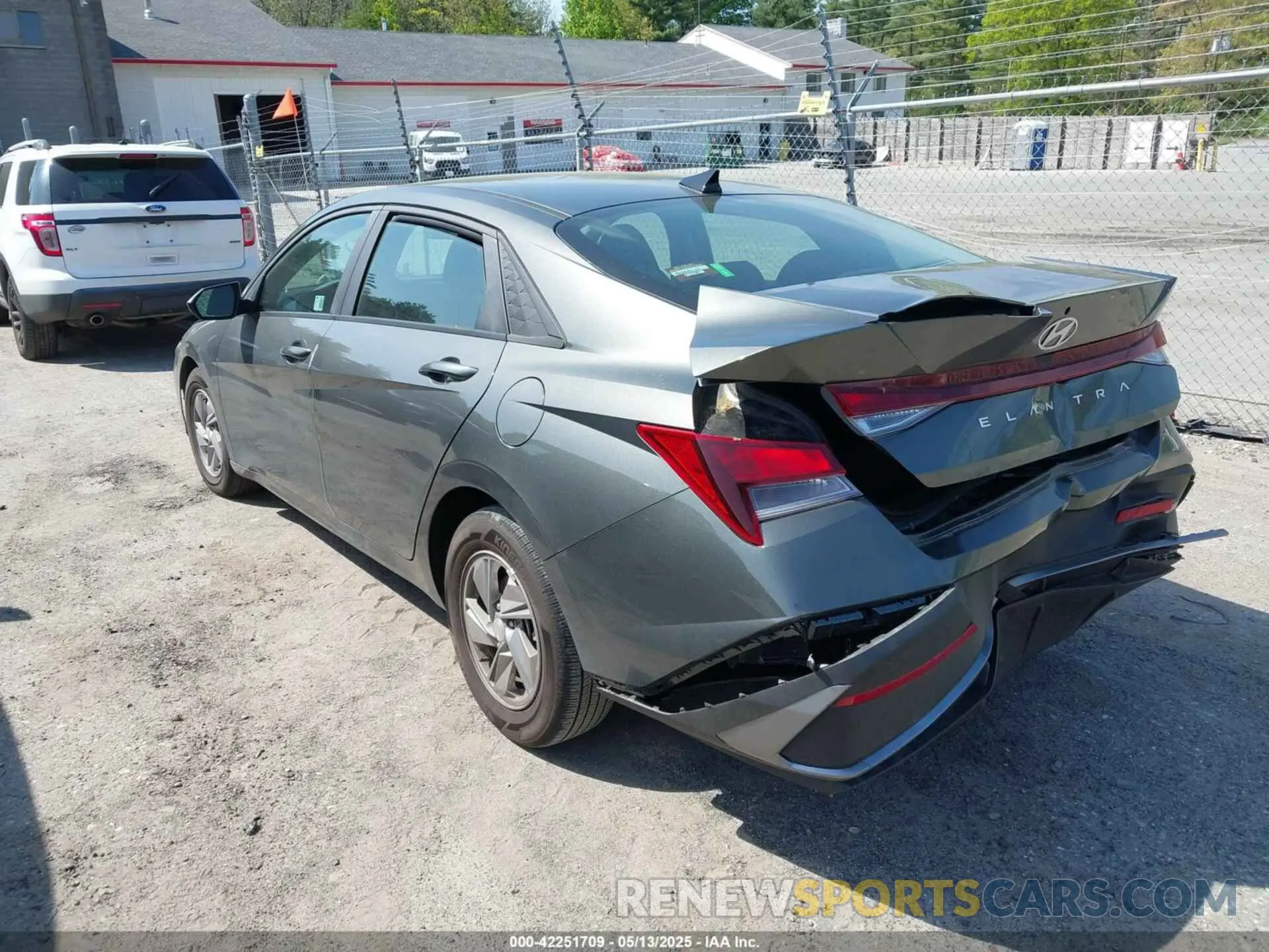 14 Photograph of a damaged car KMHLL4DG5RU726988 HYUNDAI ELANTRA 2024