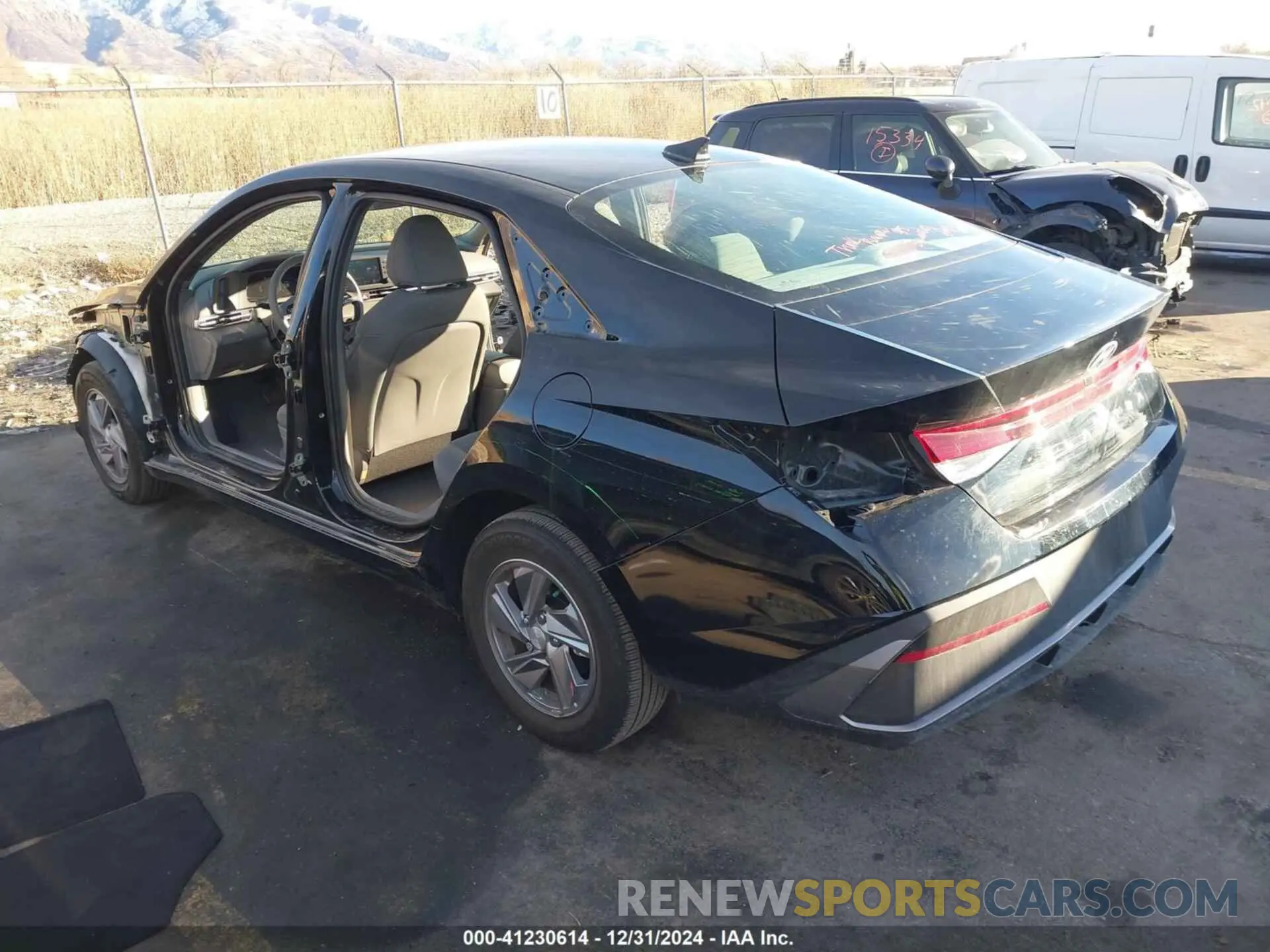 3 Photograph of a damaged car KMHLL4DG6RU765251 HYUNDAI ELANTRA 2024