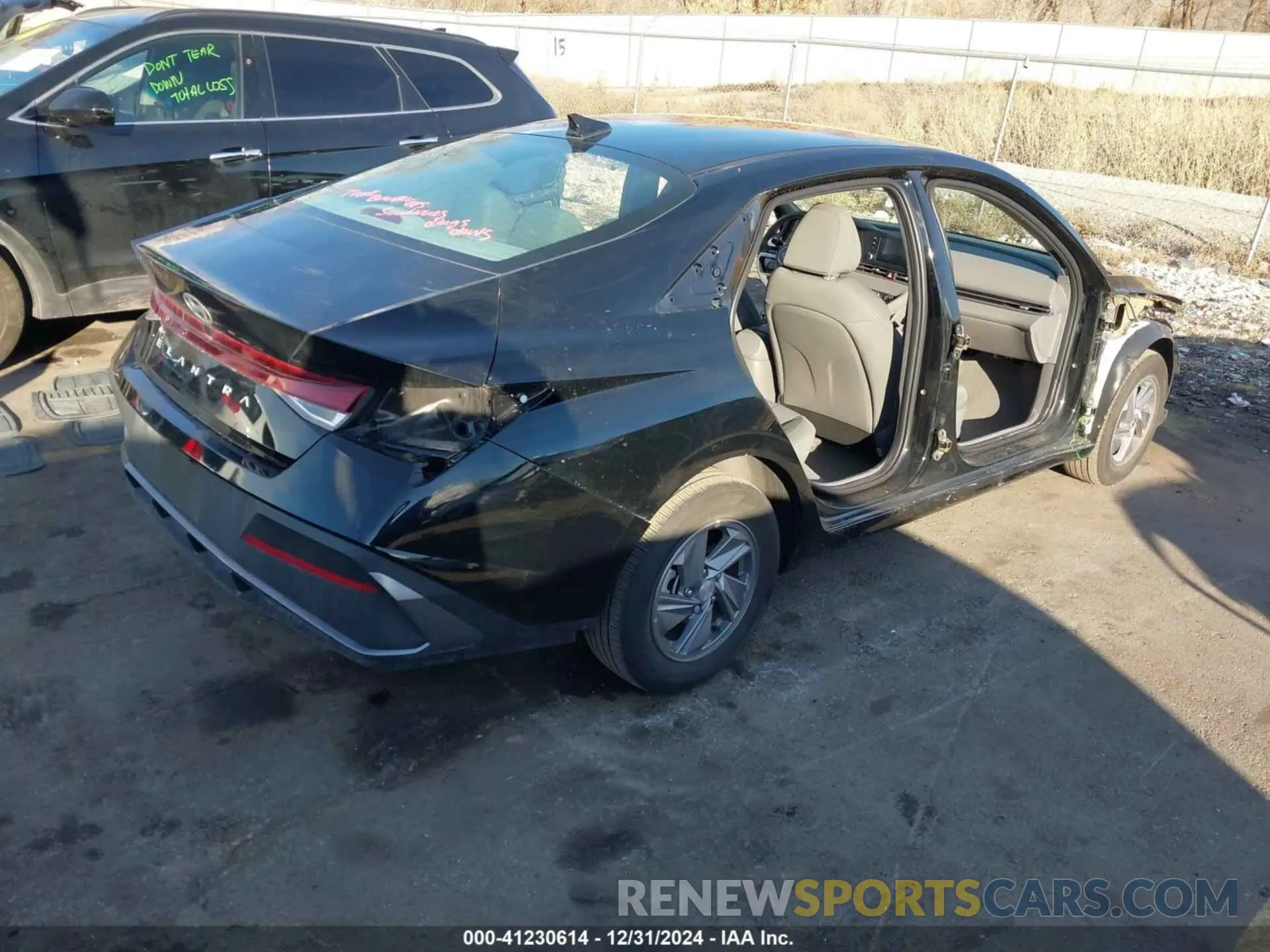 4 Photograph of a damaged car KMHLL4DG6RU765251 HYUNDAI ELANTRA 2024