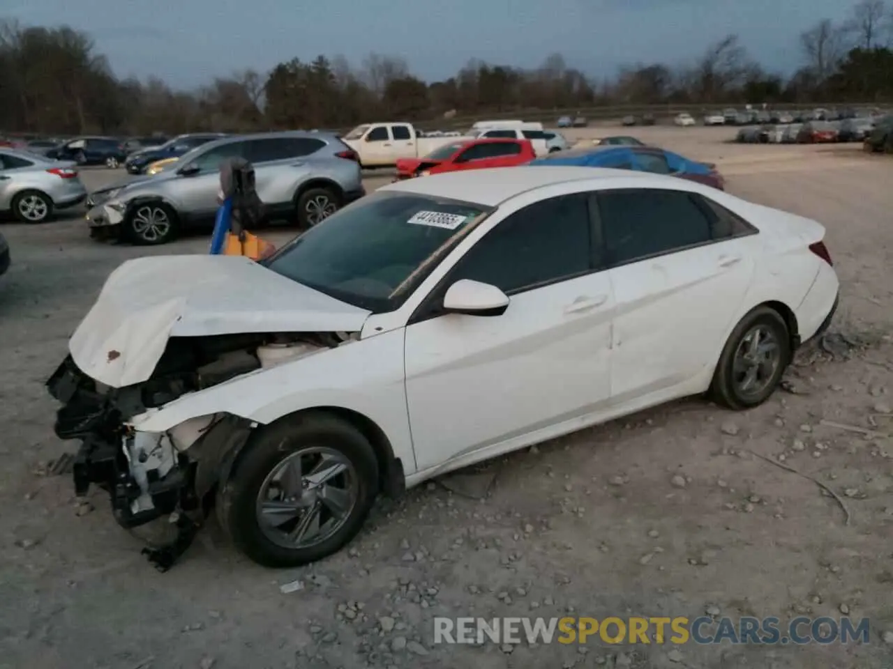 1 Photograph of a damaged car KMHLL4DG6RU843446 HYUNDAI ELANTRA 2024