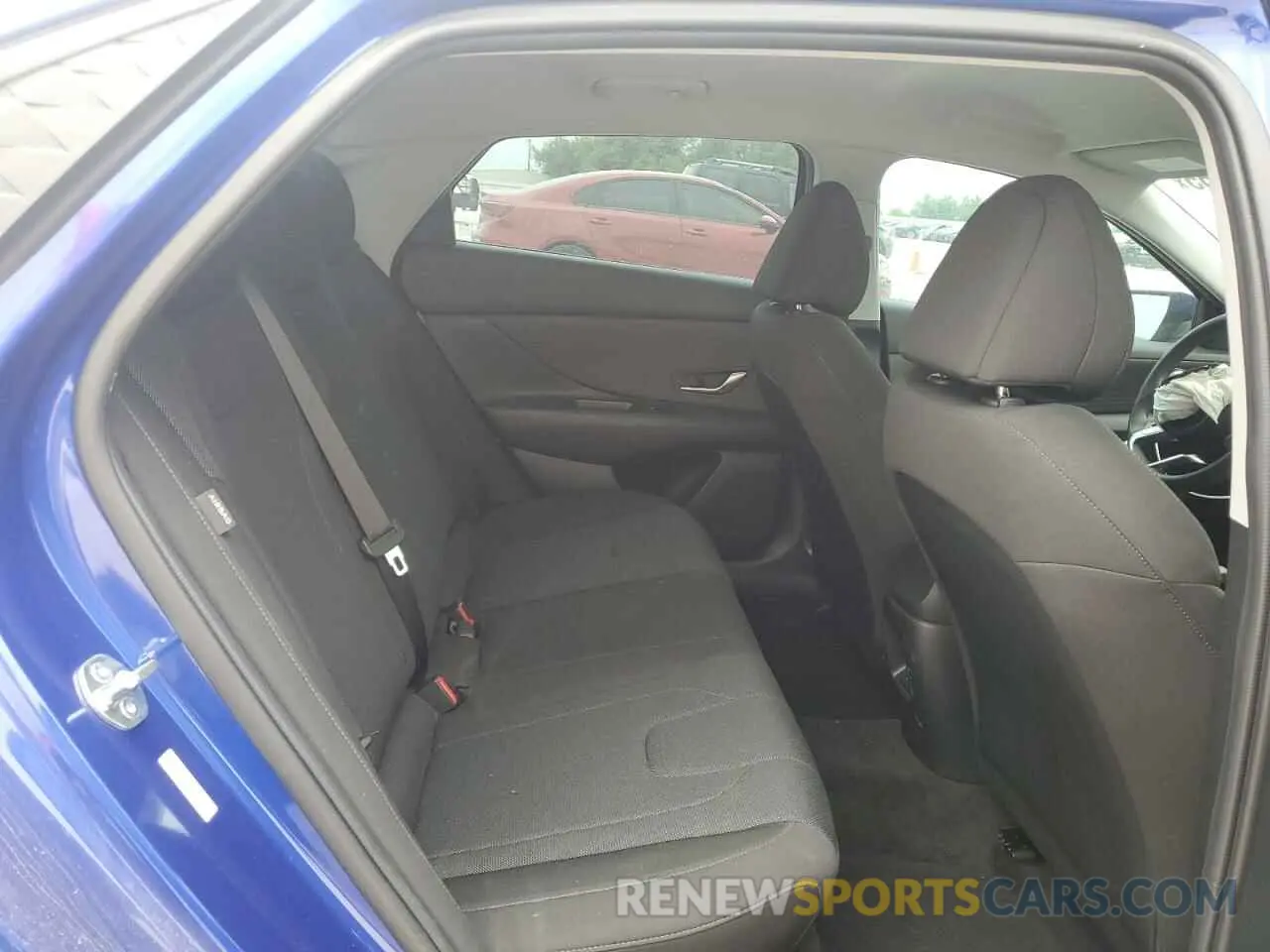 10 Photograph of a damaged car KMHLL4DG7RU790627 HYUNDAI ELANTRA 2024