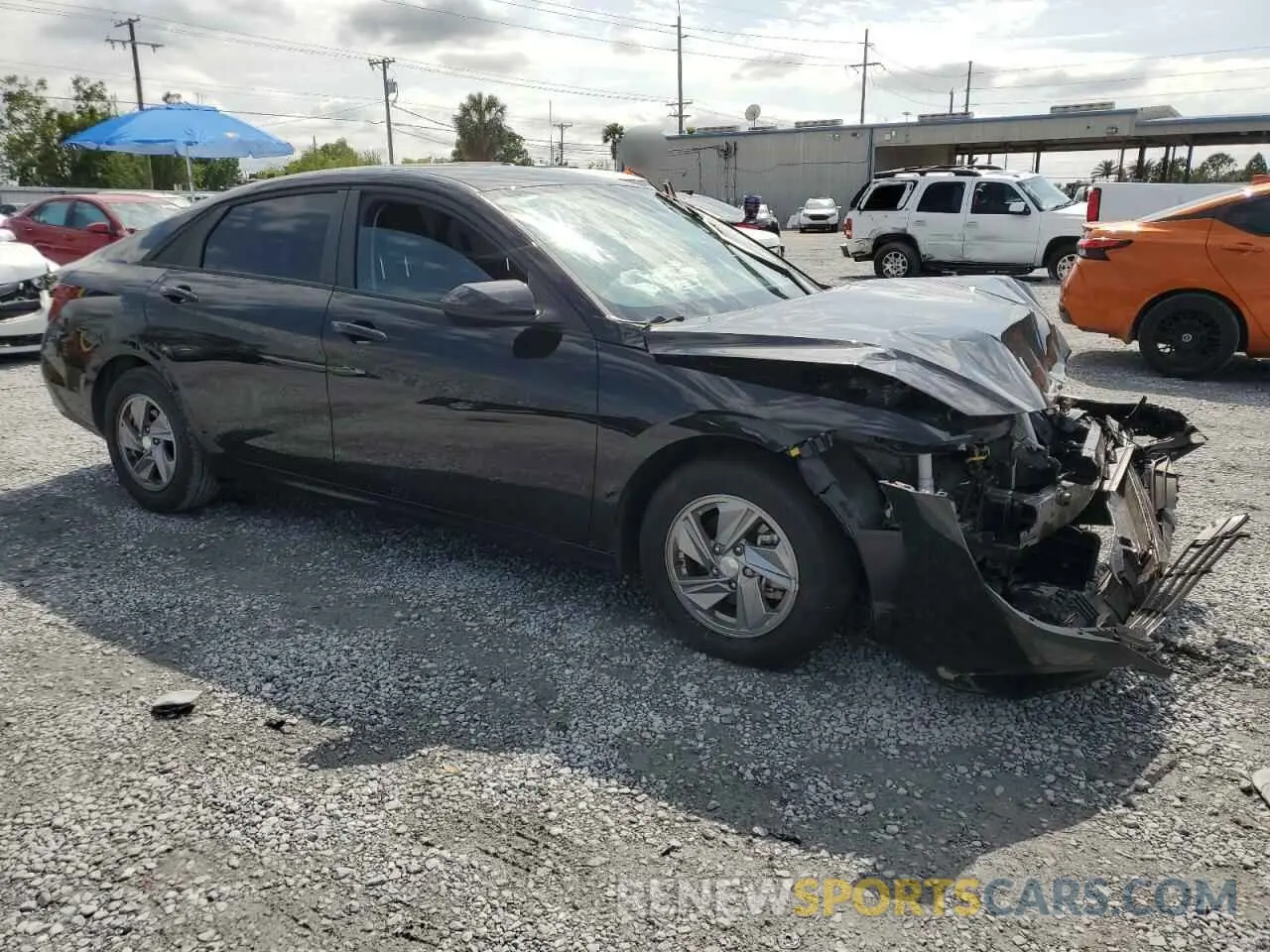 4 Photograph of a damaged car KMHLL4DG7RU800444 HYUNDAI ELANTRA 2024