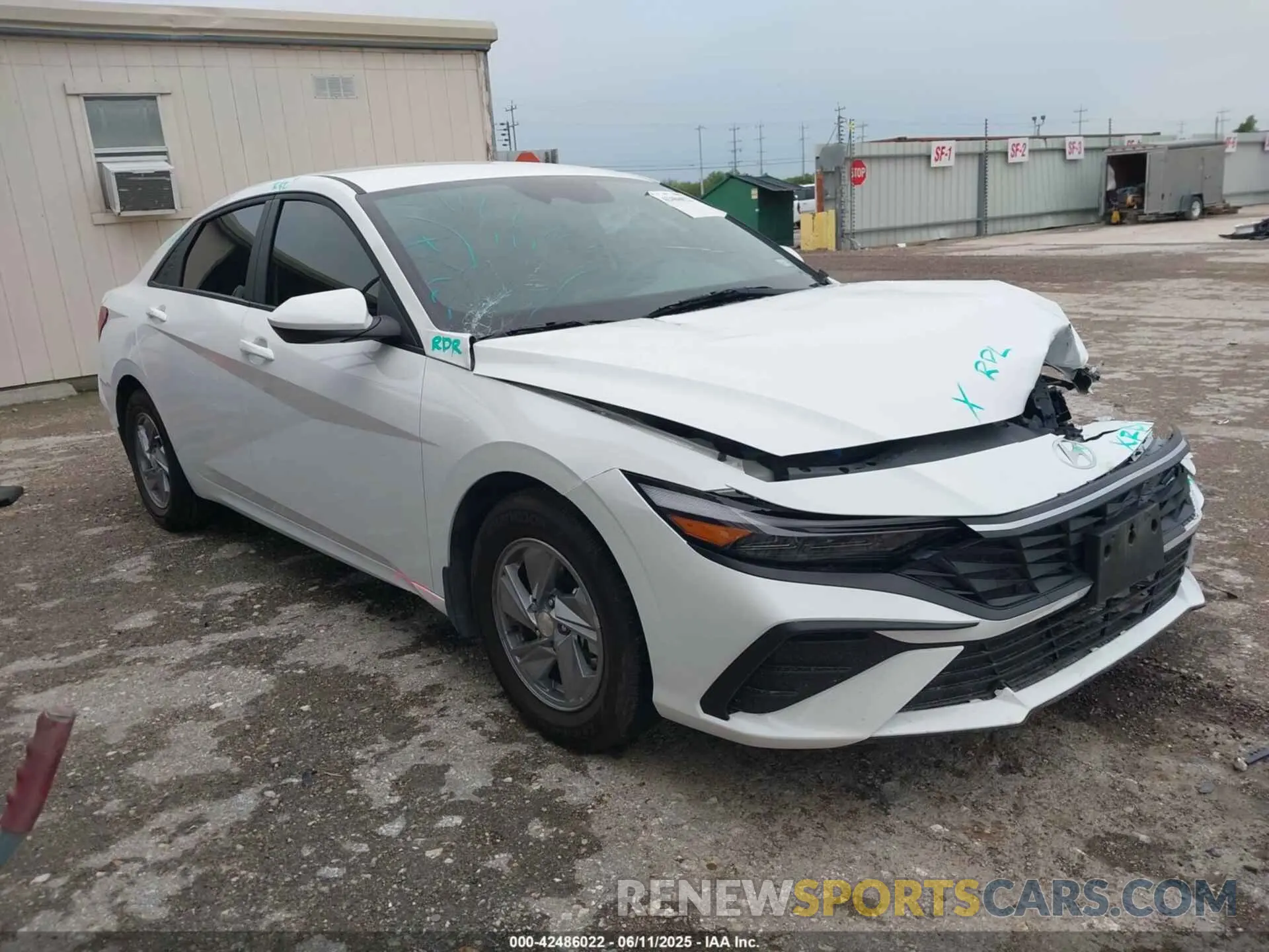 1 Photograph of a damaged car KMHLL4DG7RU821097 HYUNDAI ELANTRA 2024