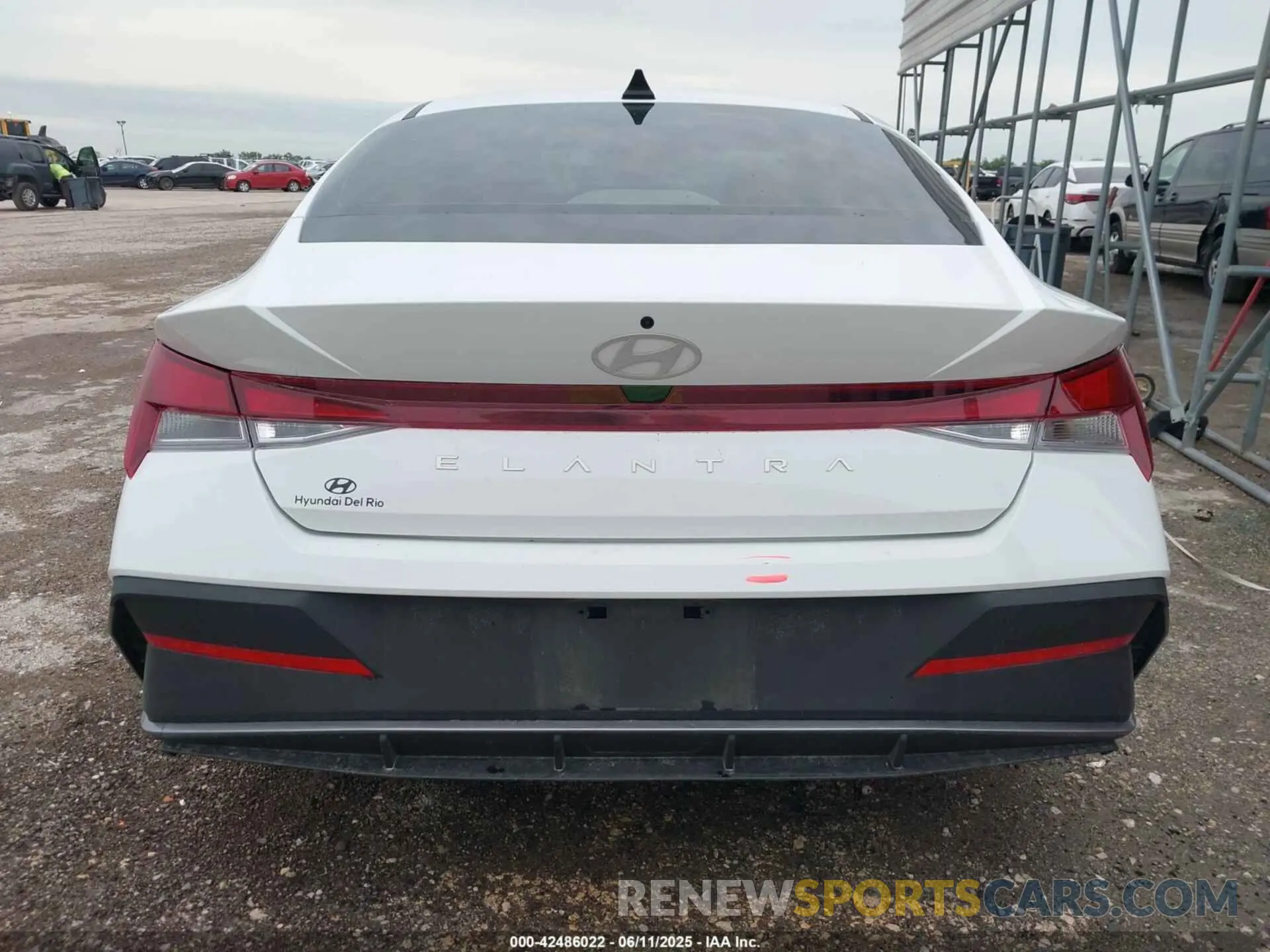 17 Photograph of a damaged car KMHLL4DG7RU821097 HYUNDAI ELANTRA 2024