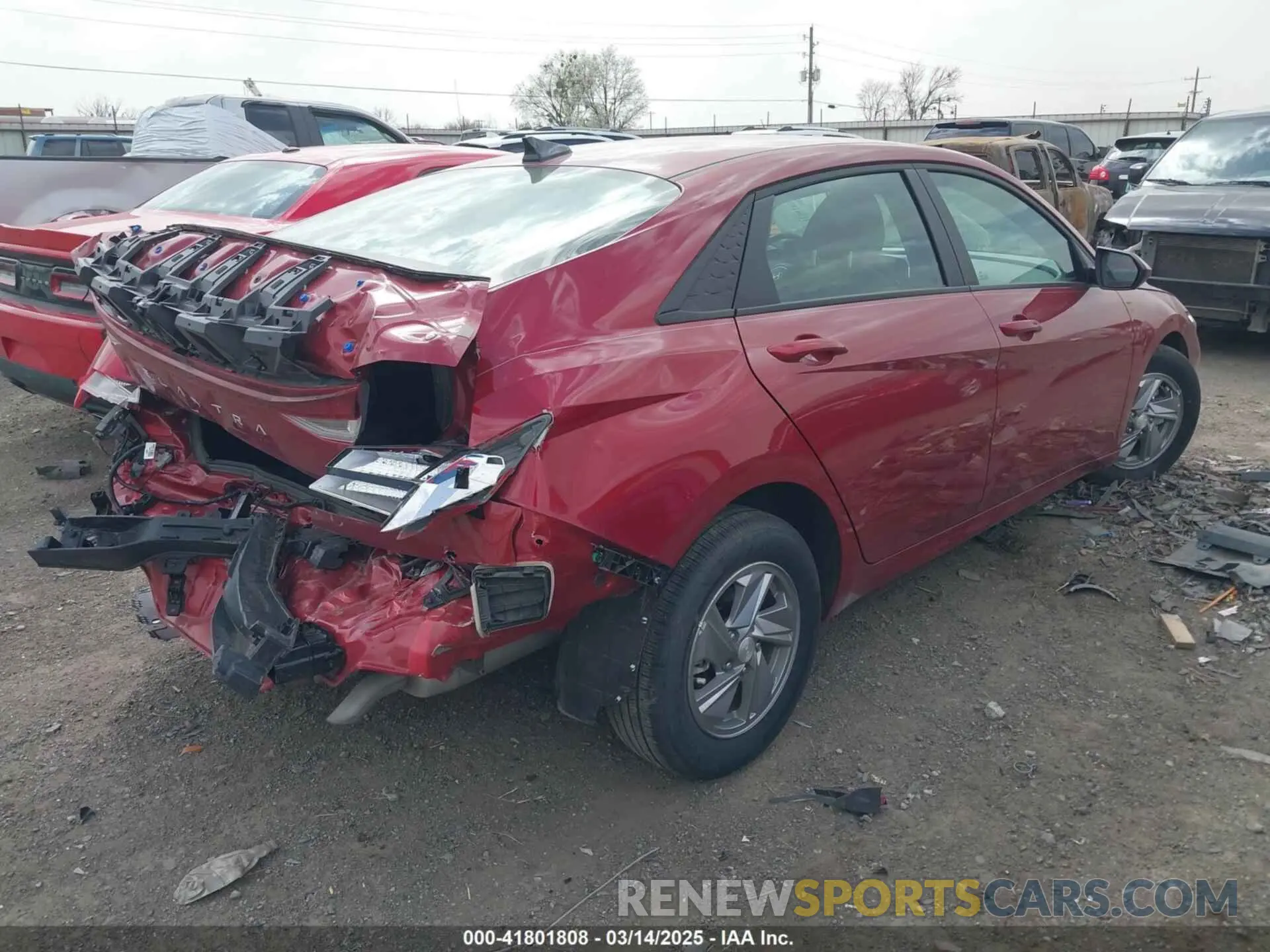 4 Photograph of a damaged car KMHLL4DG7RU851961 HYUNDAI ELANTRA 2024