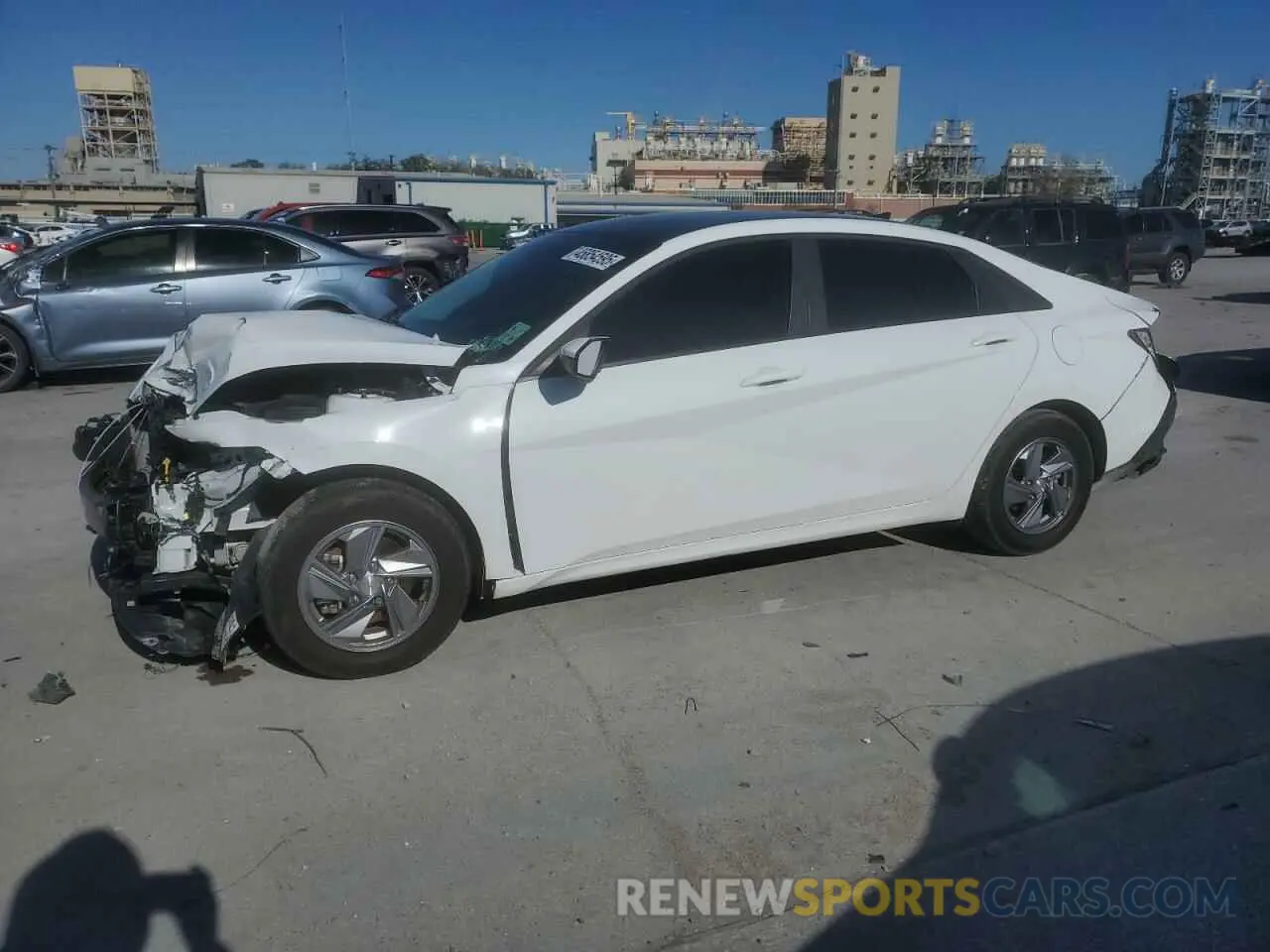 1 Photograph of a damaged car KMHLL4DG8RU685885 HYUNDAI ELANTRA 2024