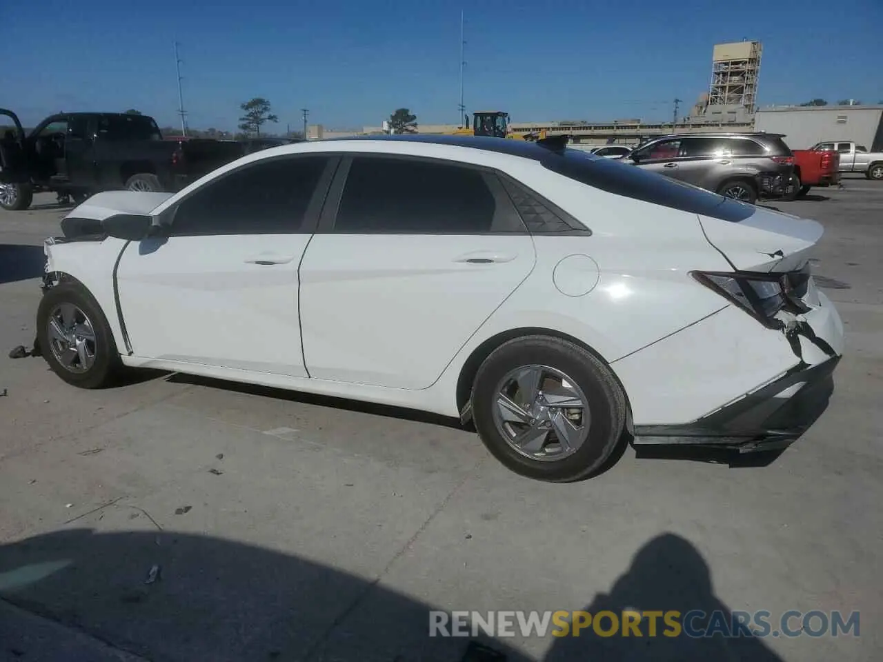 2 Photograph of a damaged car KMHLL4DG8RU685885 HYUNDAI ELANTRA 2024