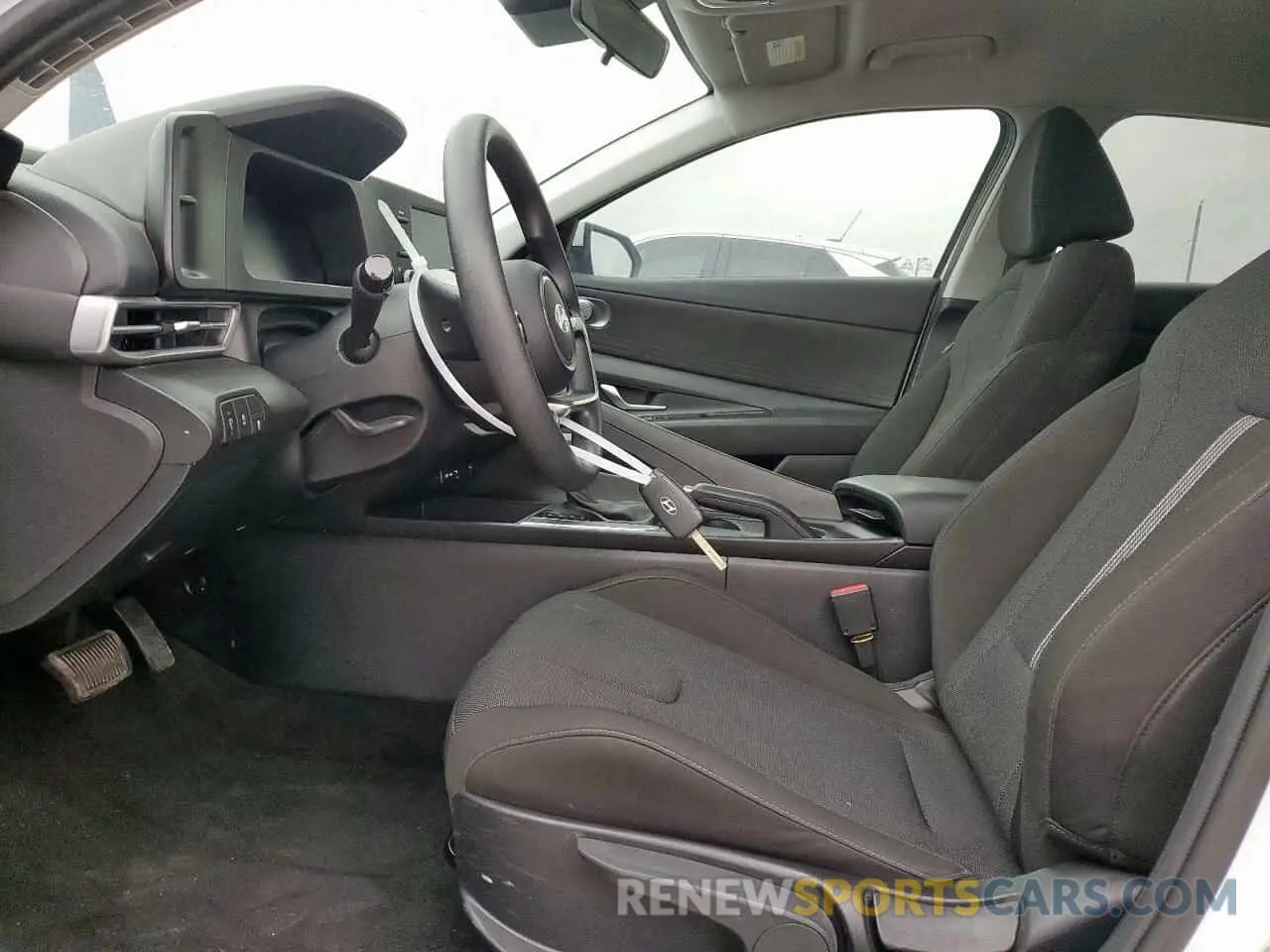 7 Photograph of a damaged car KMHLL4DG8RU761833 HYUNDAI ELANTRA 2024