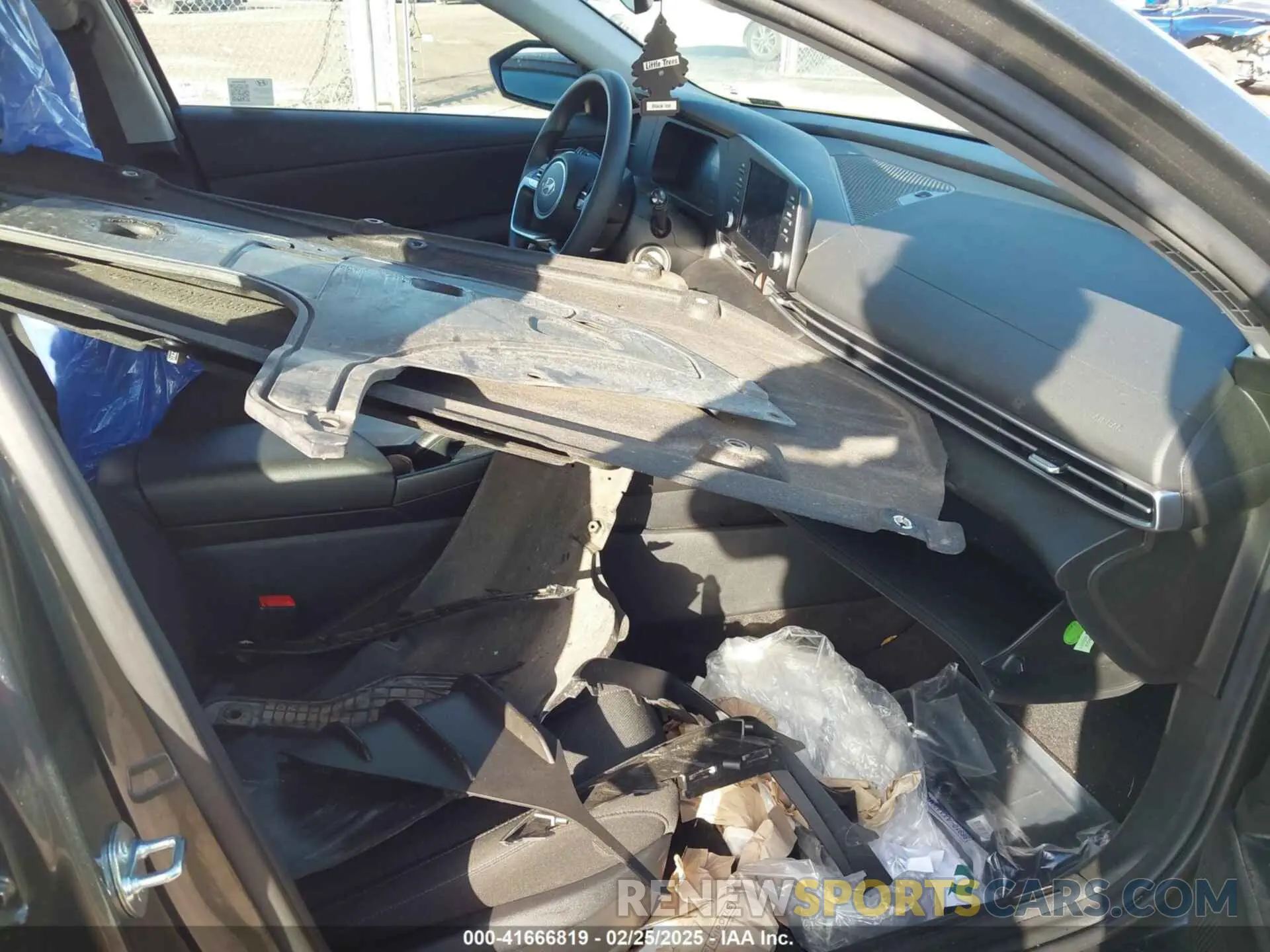5 Photograph of a damaged car KMHLL4DG9RU723012 HYUNDAI ELANTRA 2024