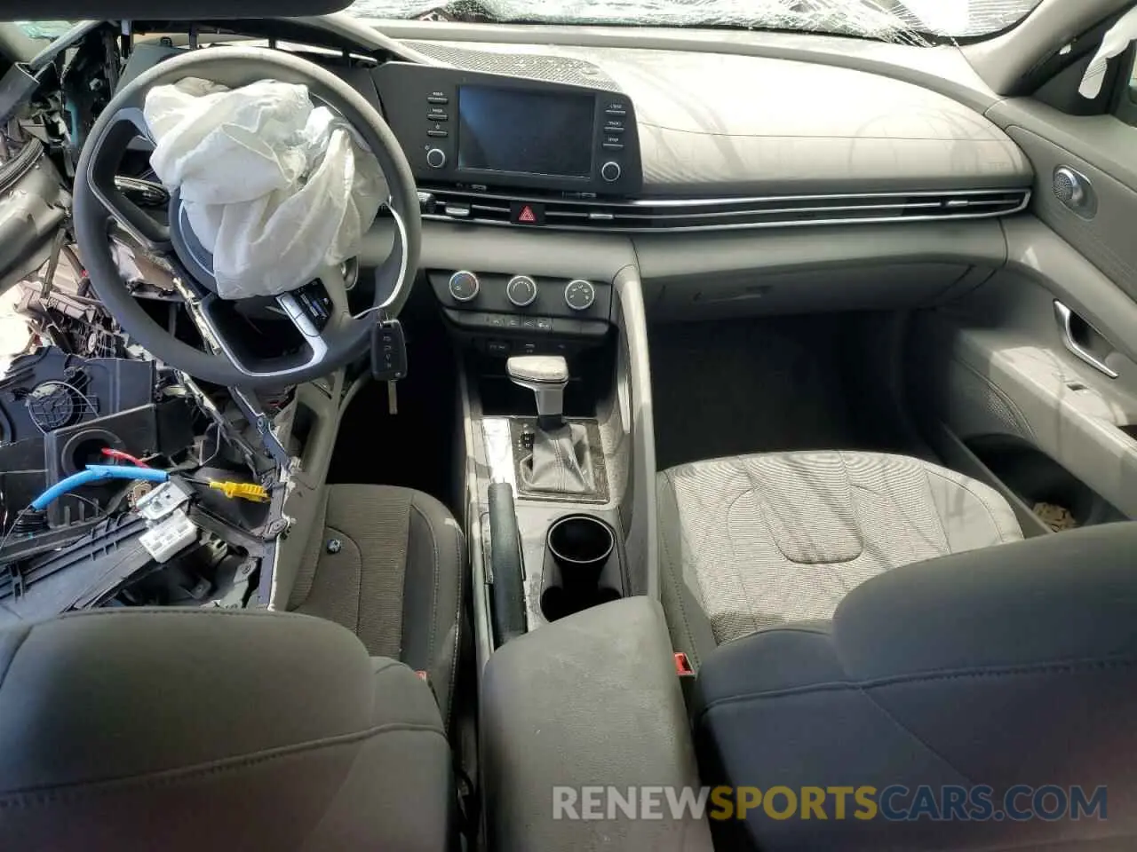 8 Photograph of a damaged car KMHLL4DG9RU741008 HYUNDAI ELANTRA 2024