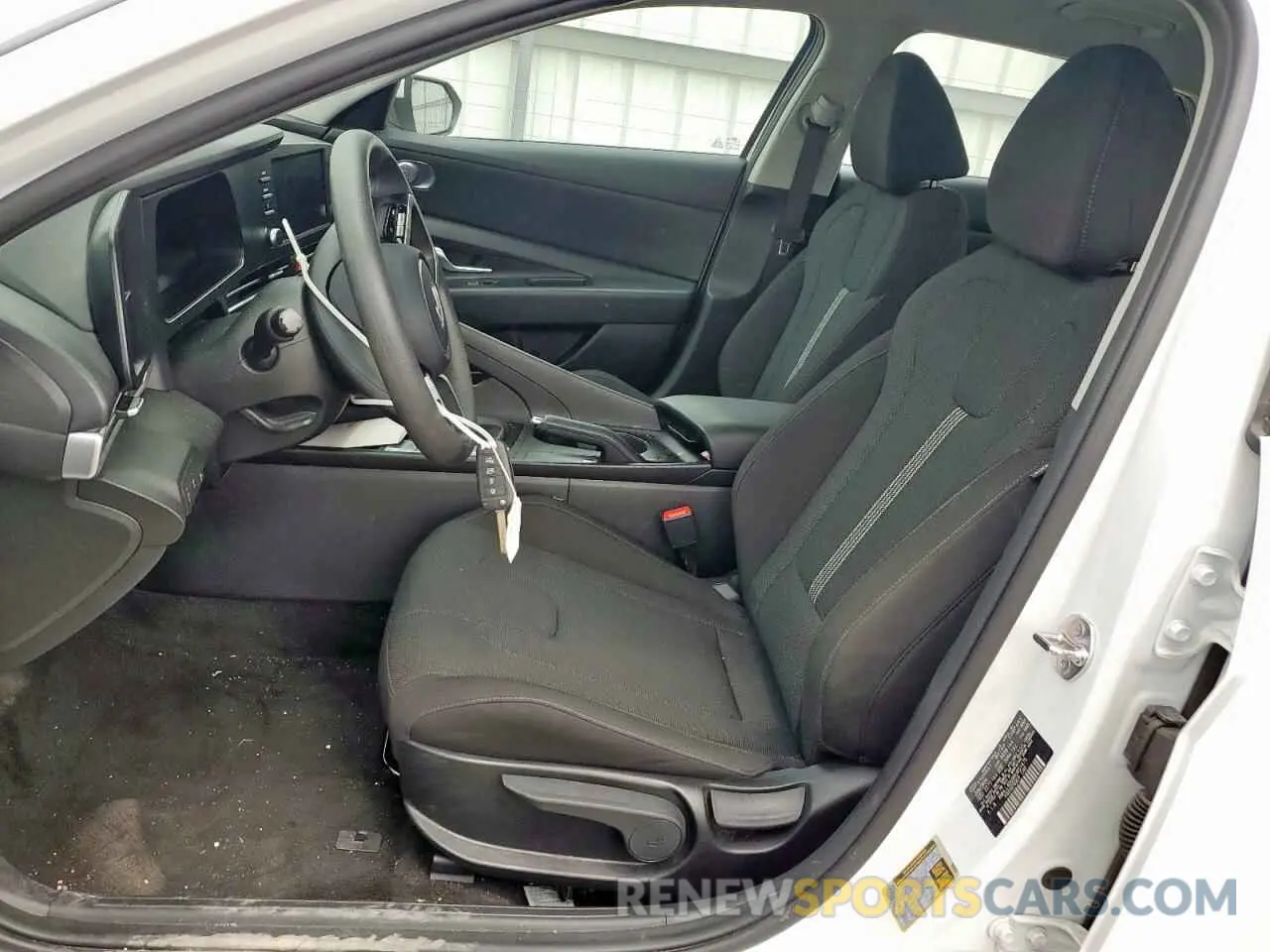 7 Photograph of a damaged car KMHLL4DG9RU851475 HYUNDAI ELANTRA 2024
