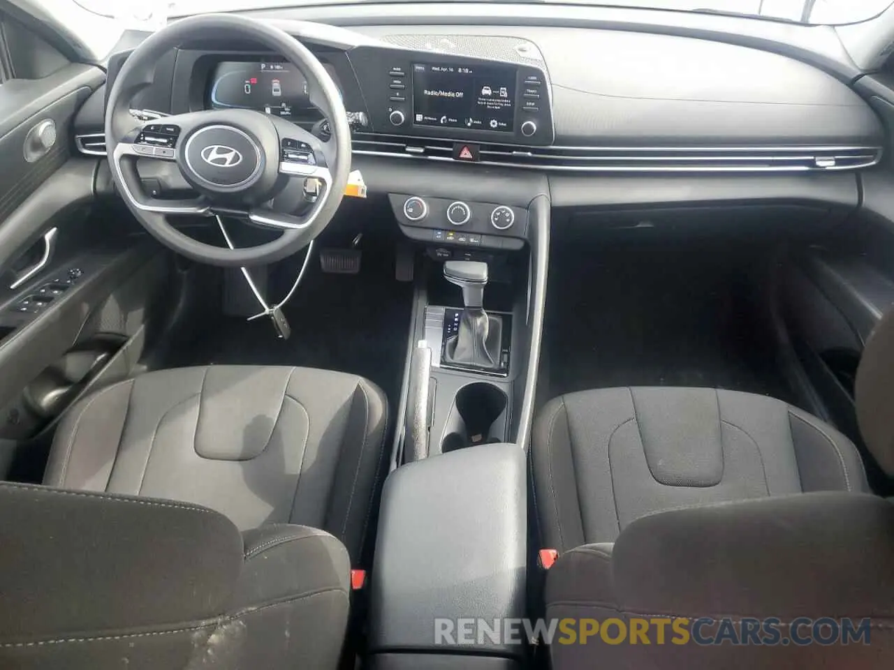 8 Photograph of a damaged car KMHLL4DGXRU713573 HYUNDAI ELANTRA 2024