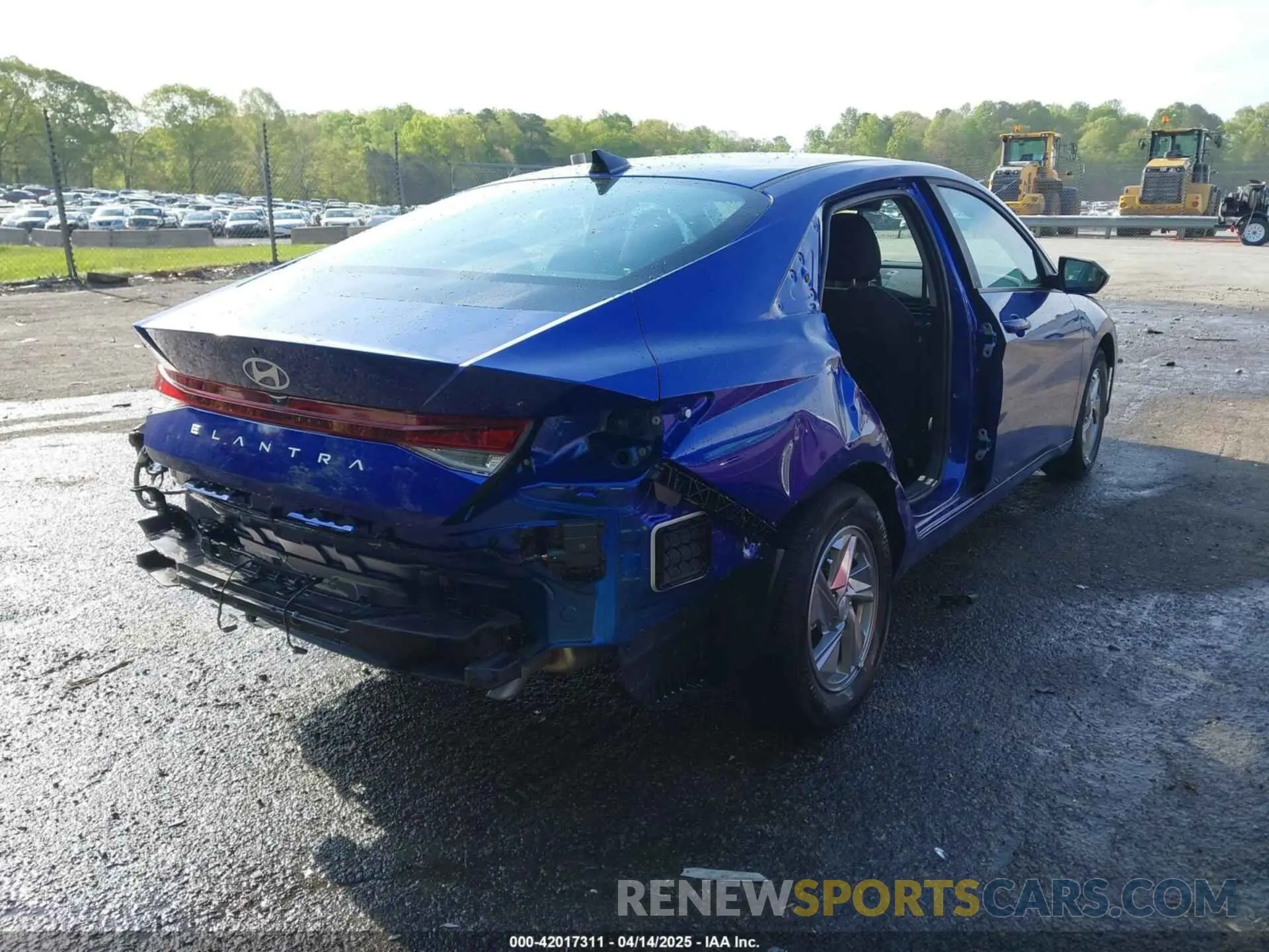 4 Photograph of a damaged car KMHLL4DGXRU779167 HYUNDAI ELANTRA 2024