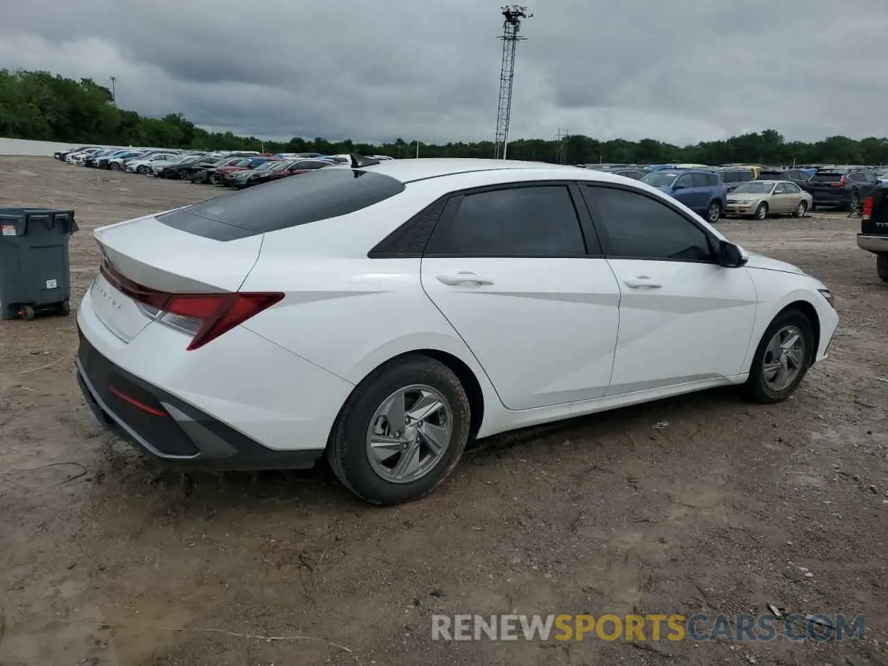 3 Photograph of a damaged car KMHLL4DGXRU790542 HYUNDAI ELANTRA 2024