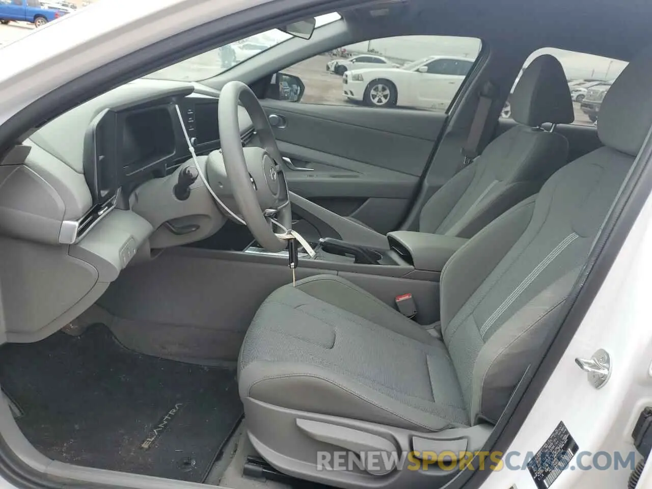 7 Photograph of a damaged car KMHLL4DGXRU790542 HYUNDAI ELANTRA 2024