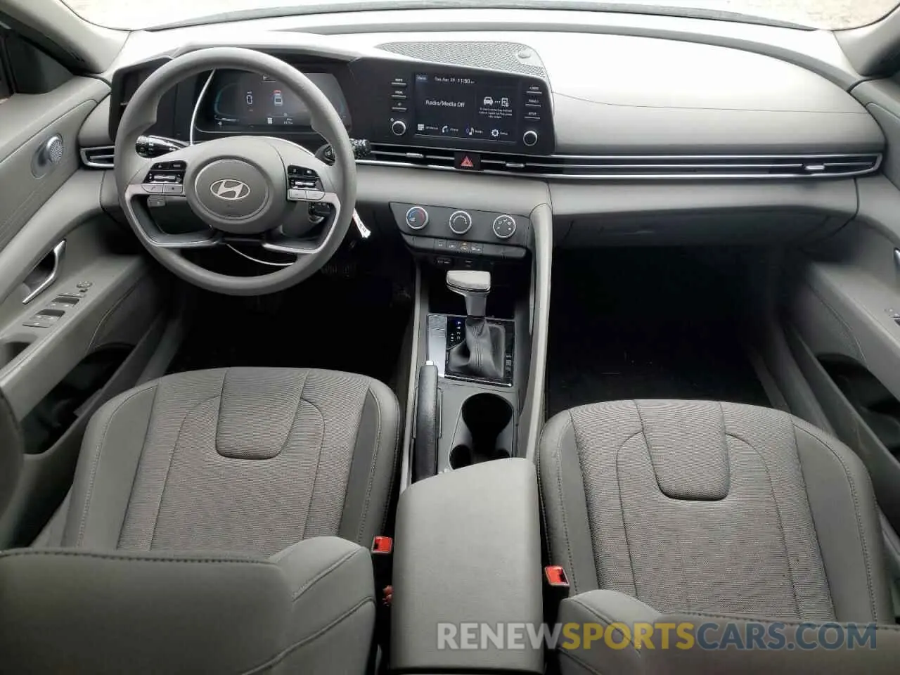 8 Photograph of a damaged car KMHLL4DGXRU790542 HYUNDAI ELANTRA 2024