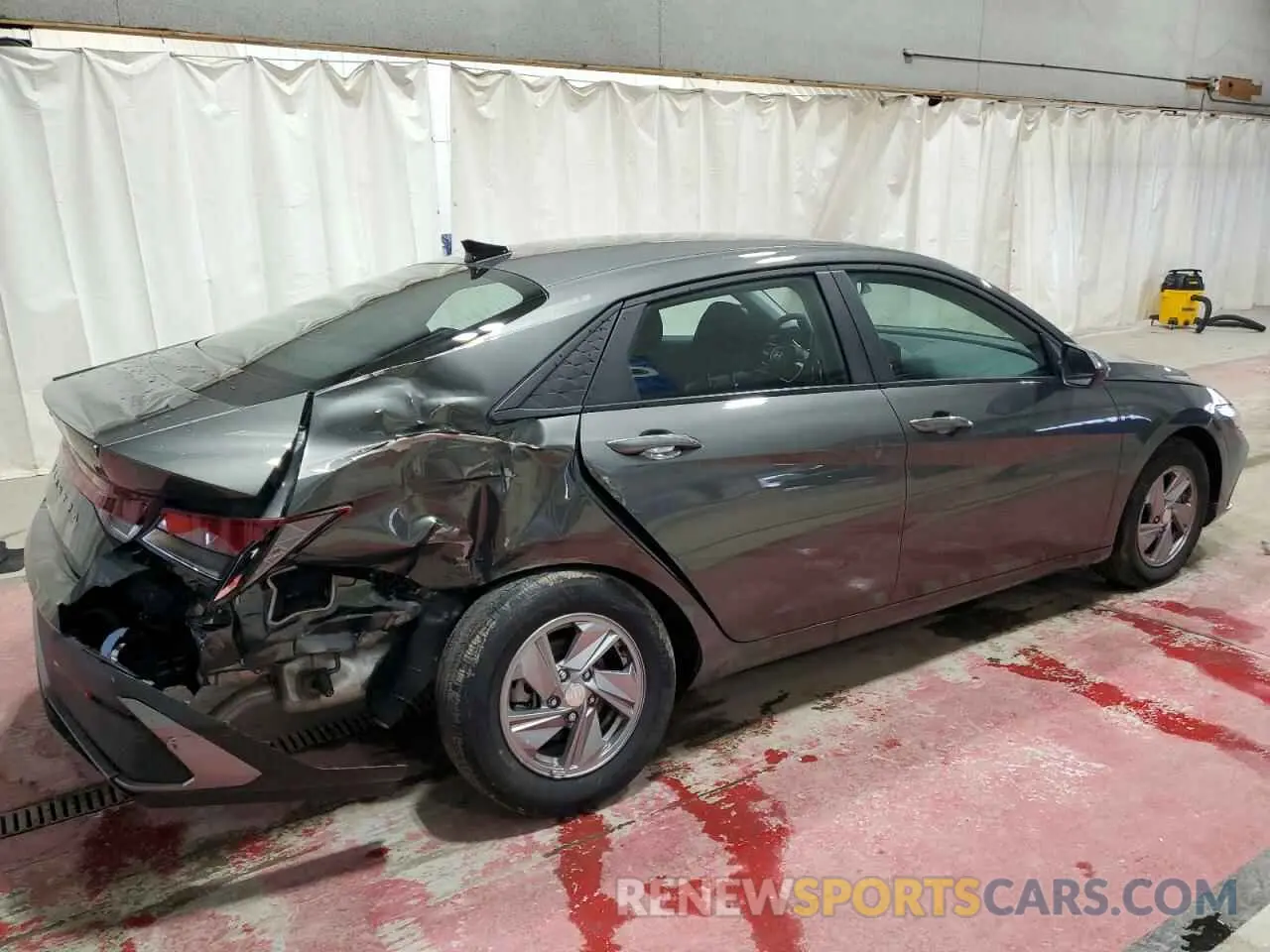 3 Photograph of a damaged car KMHLL4DGXRU813835 HYUNDAI ELANTRA 2024
