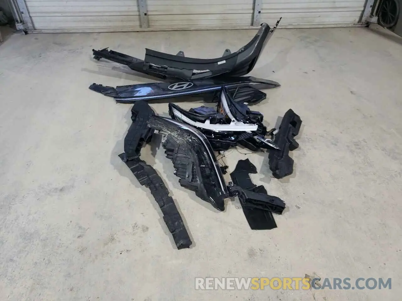 14 Photograph of a damaged car KMHLL4DGXRU851159 HYUNDAI ELANTRA 2024
