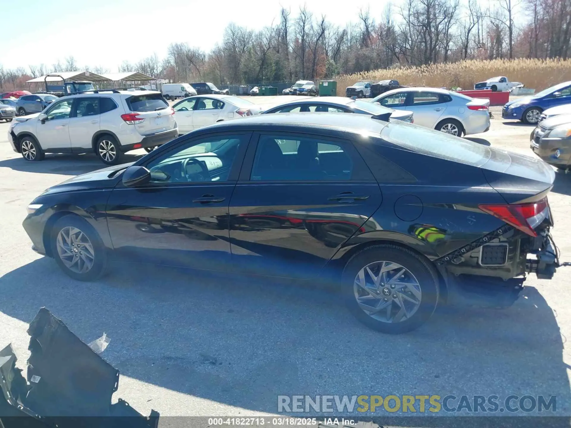 15 Photograph of a damaged car KMHLM4DG0RU640615 HYUNDAI ELANTRA 2024