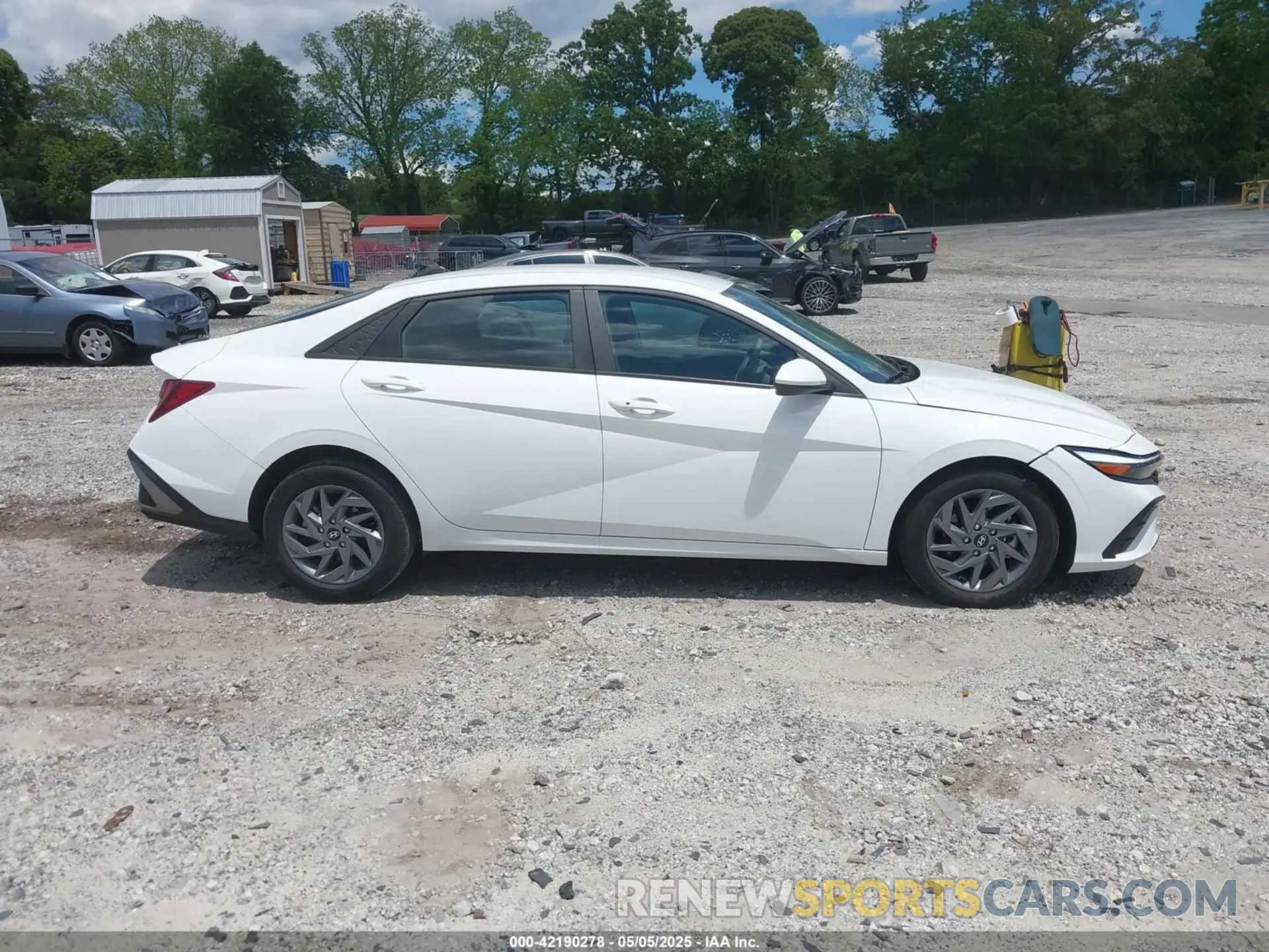 14 Photograph of a damaged car KMHLM4DG0RU672240 HYUNDAI ELANTRA 2024