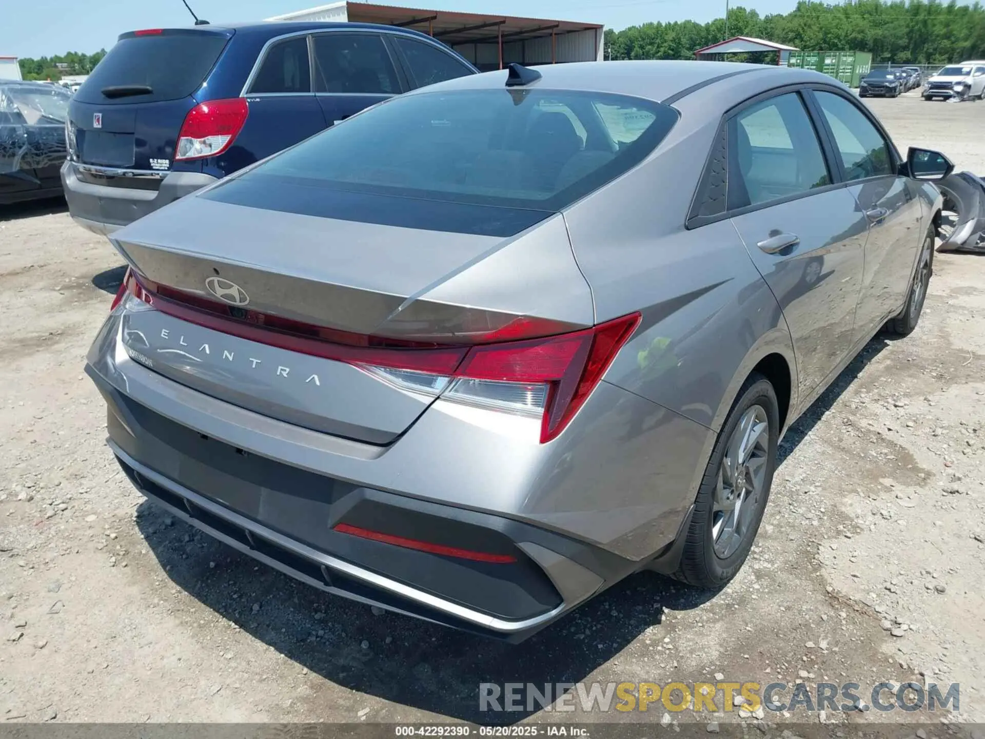 4 Photograph of a damaged car KMHLM4DG0RU684257 HYUNDAI ELANTRA 2024