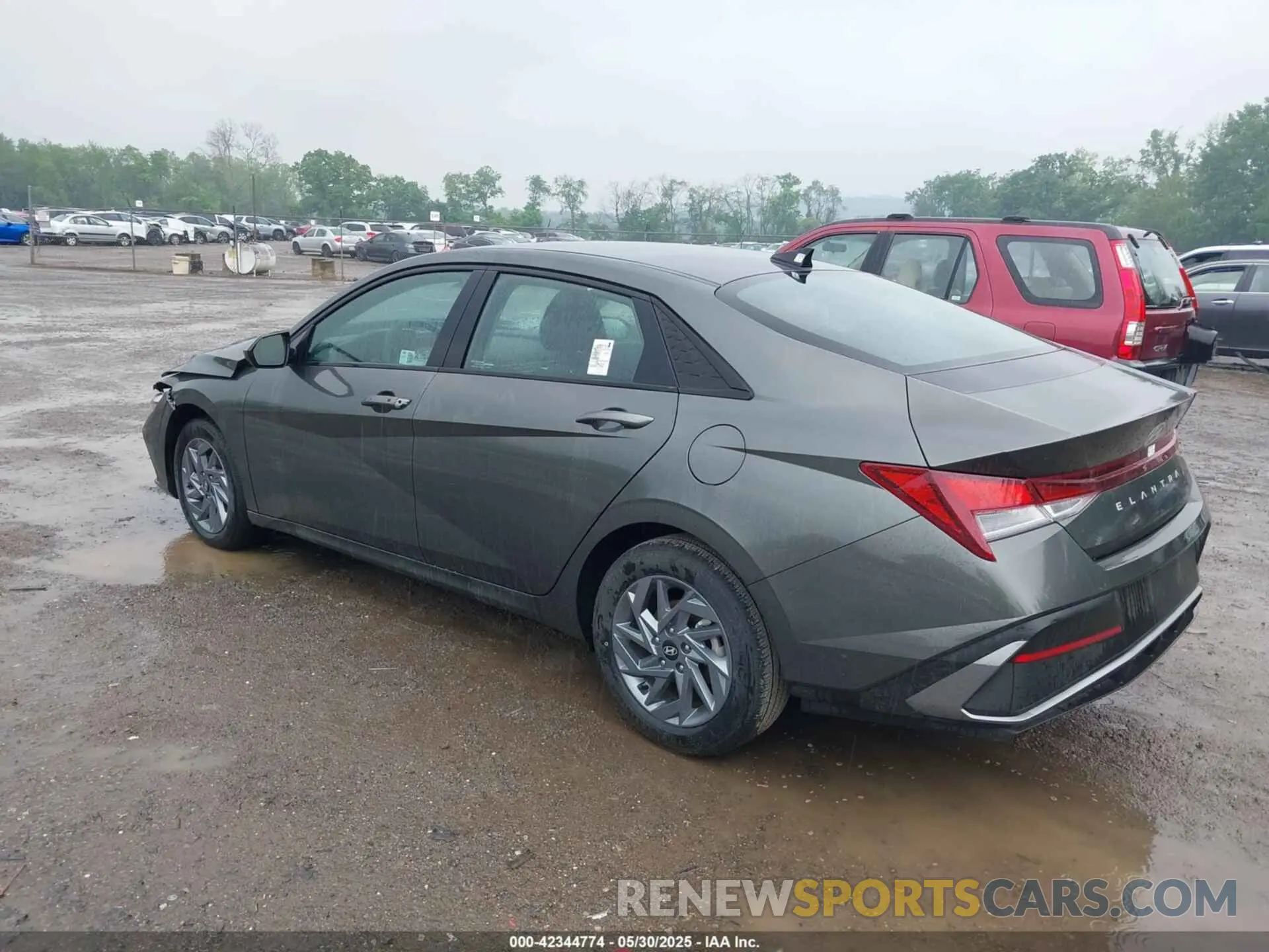 3 Photograph of a damaged car KMHLM4DG0RU685165 HYUNDAI ELANTRA 2024