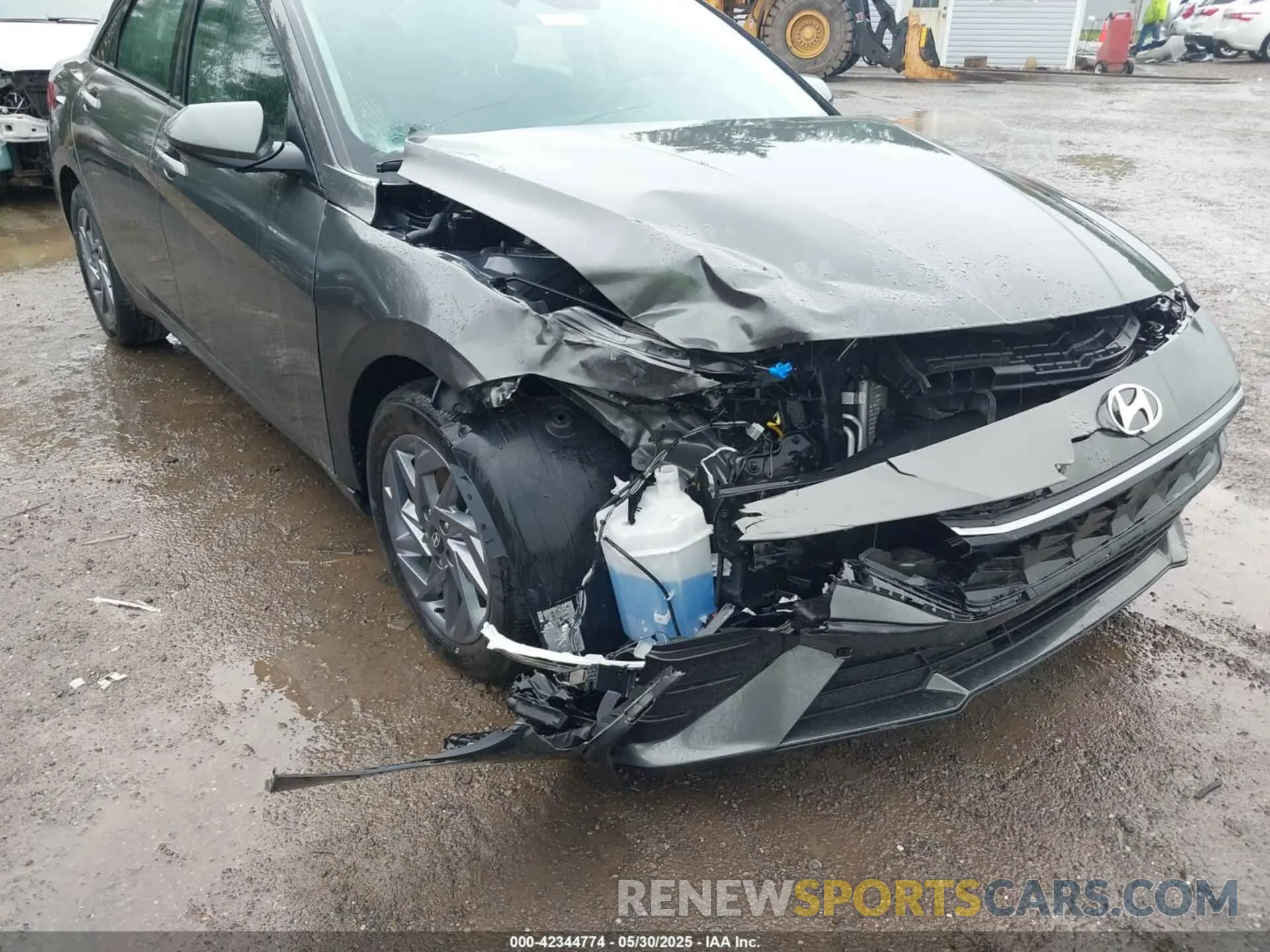 6 Photograph of a damaged car KMHLM4DG0RU685165 HYUNDAI ELANTRA 2024