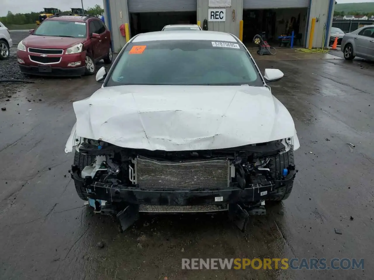 5 Photograph of a damaged car KMHLM4DG0RU719881 HYUNDAI ELANTRA 2024