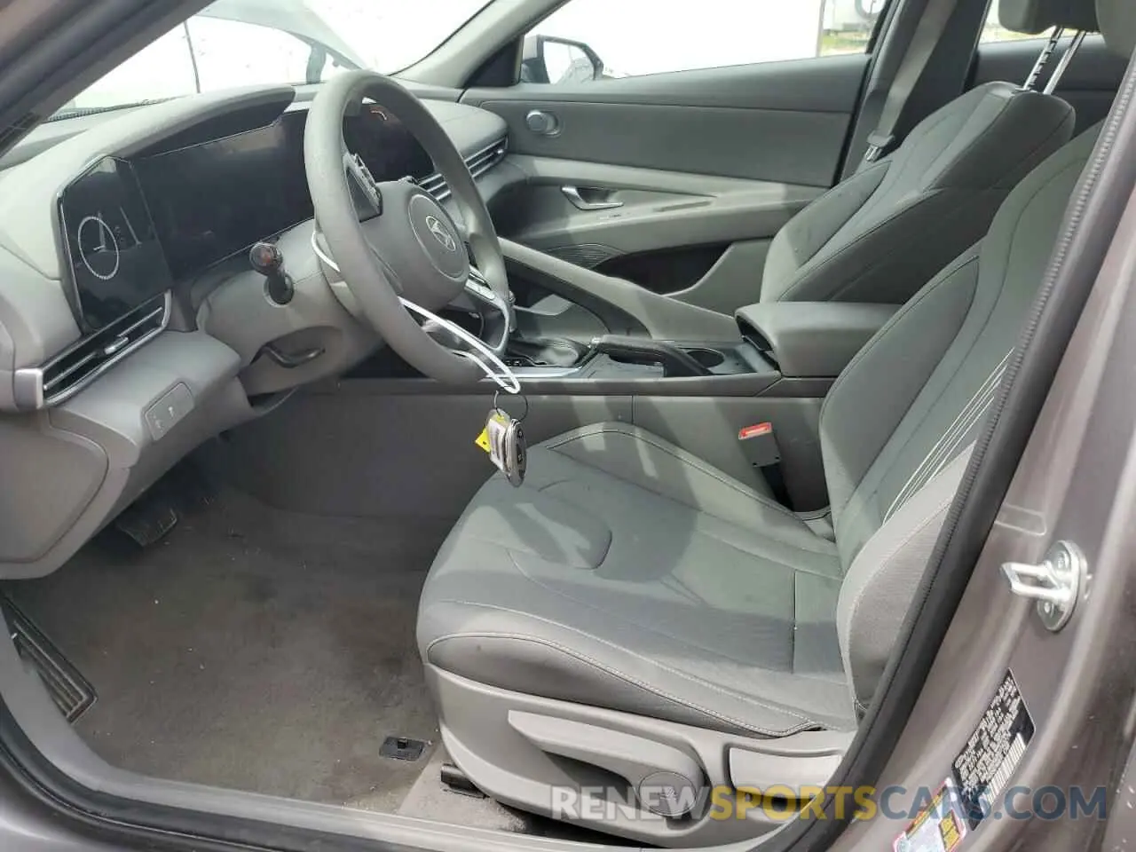 7 Photograph of a damaged car KMHLM4DG0RU743274 HYUNDAI ELANTRA 2024