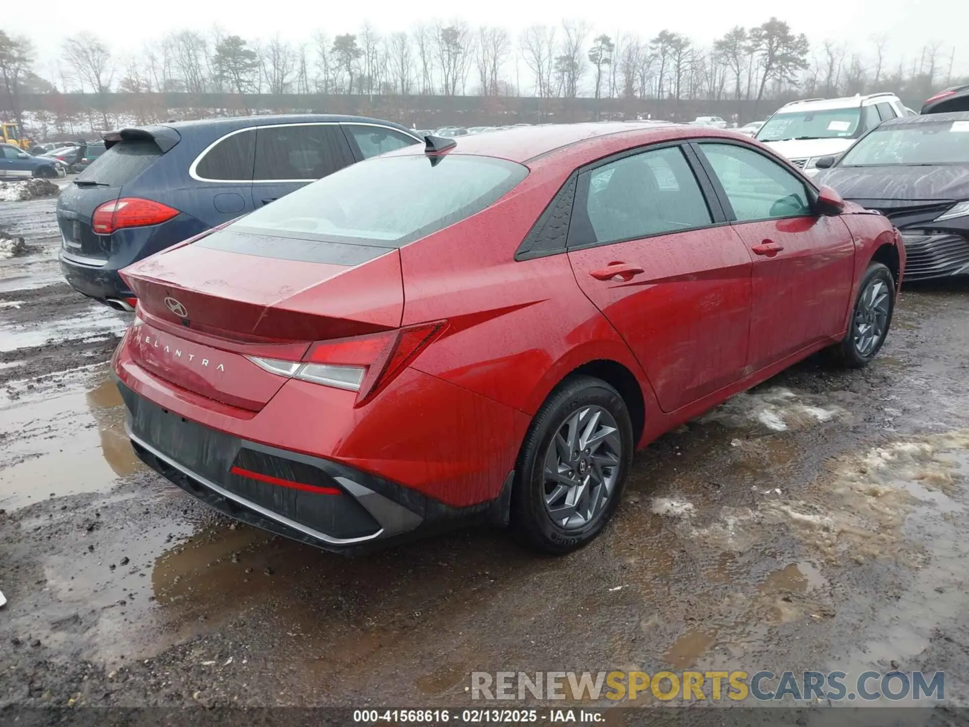 4 Photograph of a damaged car KMHLM4DG0RU780986 HYUNDAI ELANTRA 2024