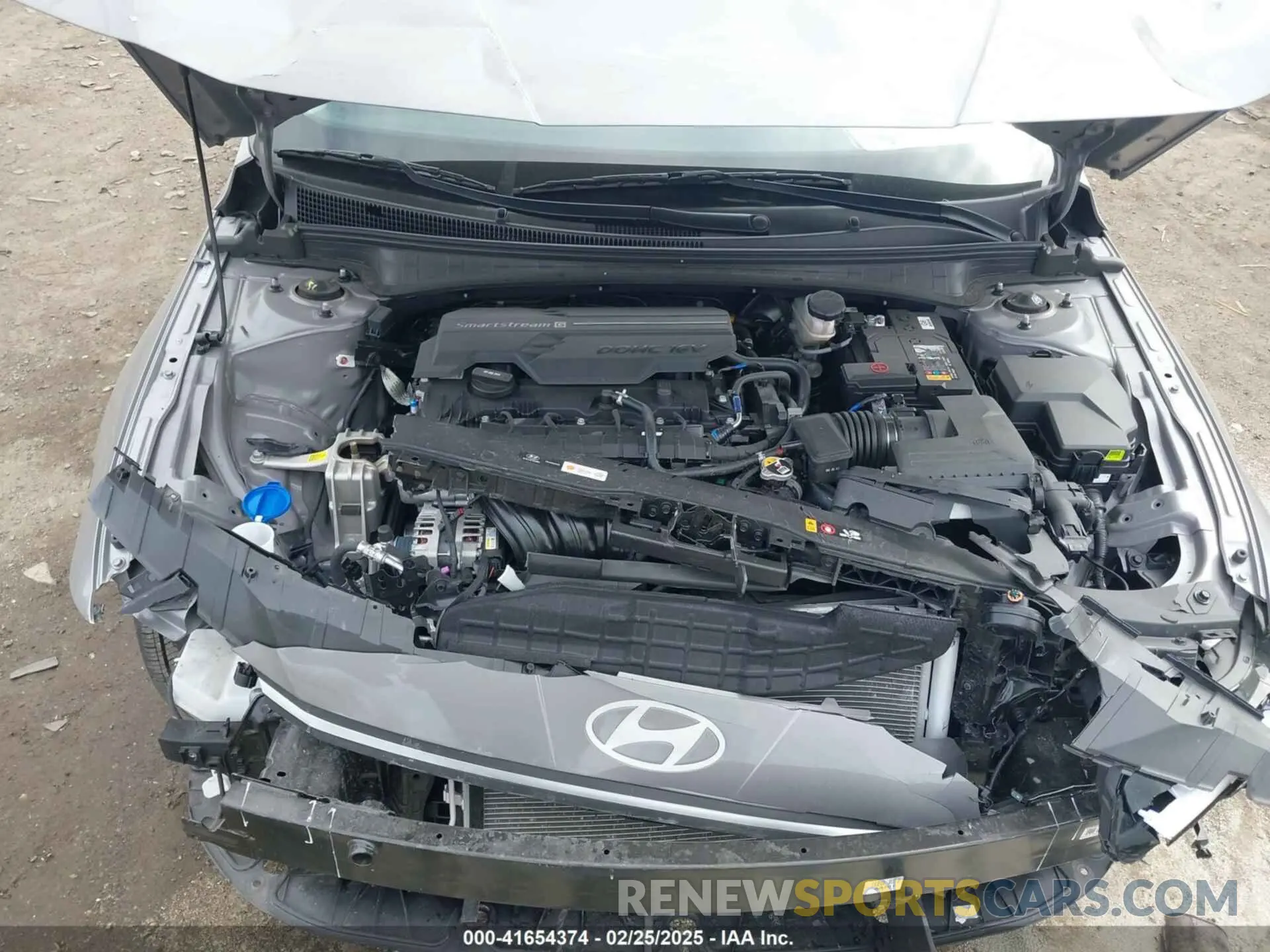 10 Photograph of a damaged car KMHLM4DG0RU817079 HYUNDAI ELANTRA 2024