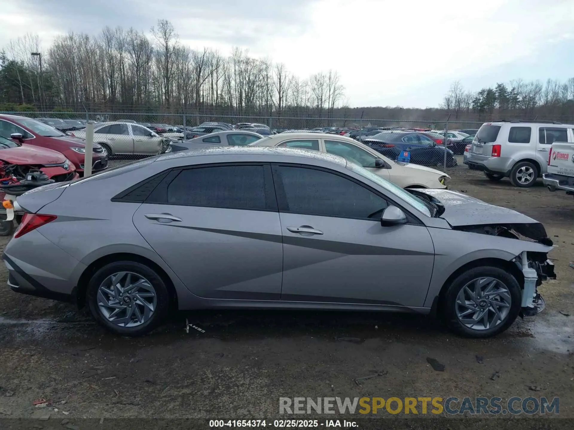 14 Photograph of a damaged car KMHLM4DG0RU817079 HYUNDAI ELANTRA 2024