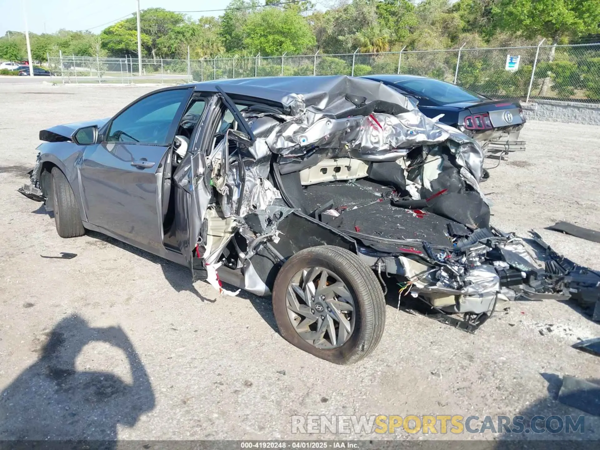 3 Photograph of a damaged car KMHLM4DG0RU835422 HYUNDAI ELANTRA 2024