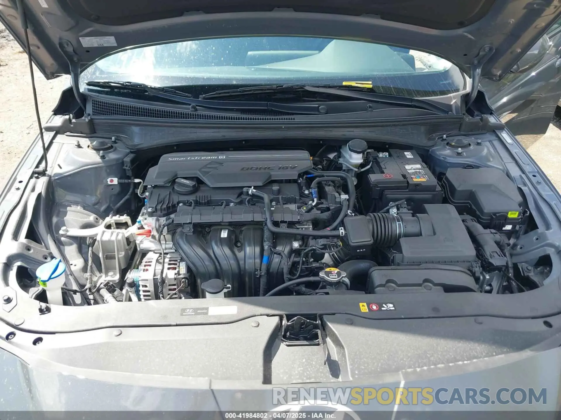 10 Photograph of a damaged car KMHLM4DG0RU837607 HYUNDAI ELANTRA 2024