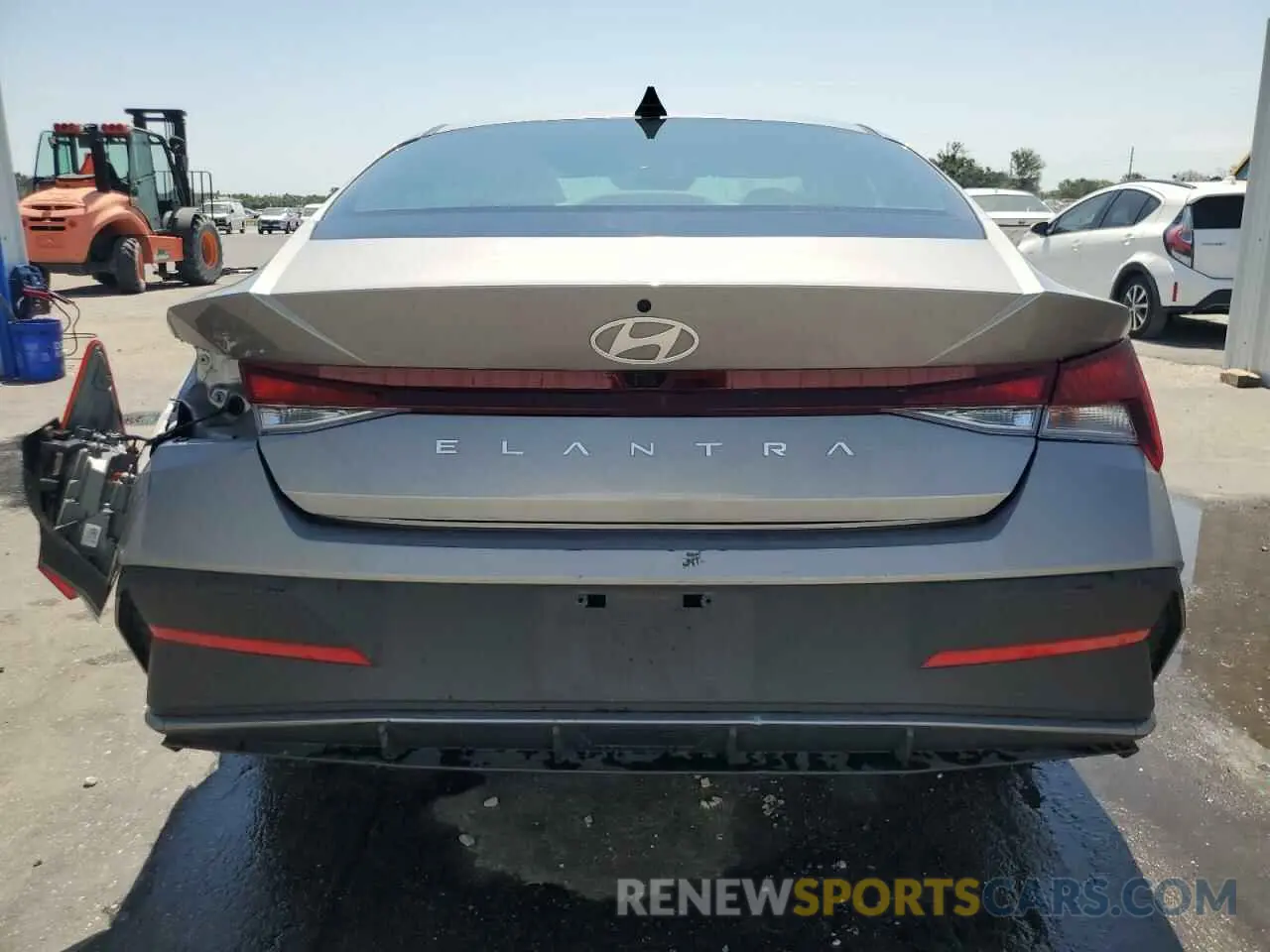 6 Photograph of a damaged car KMHLM4DG1RU651011 HYUNDAI ELANTRA 2024