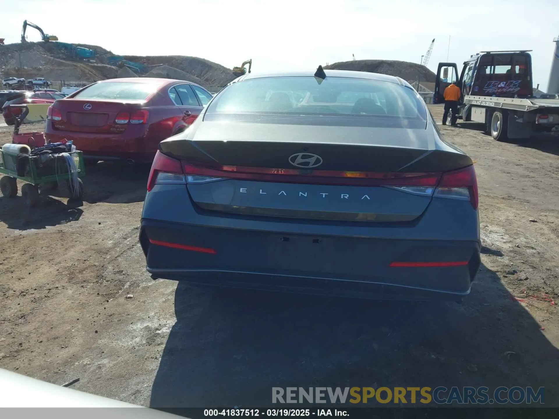 16 Photograph of a damaged car KMHLM4DG1RU663238 HYUNDAI ELANTRA 2024