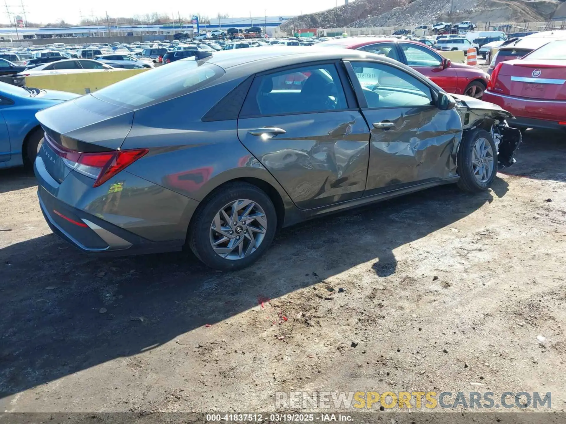 4 Photograph of a damaged car KMHLM4DG1RU663238 HYUNDAI ELANTRA 2024