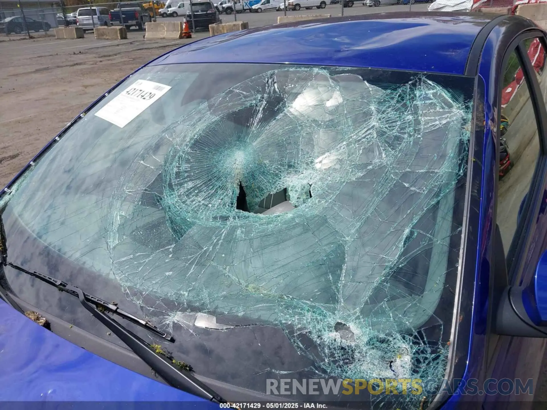 17 Photograph of a damaged car KMHLM4DG1RU667757 HYUNDAI ELANTRA 2024