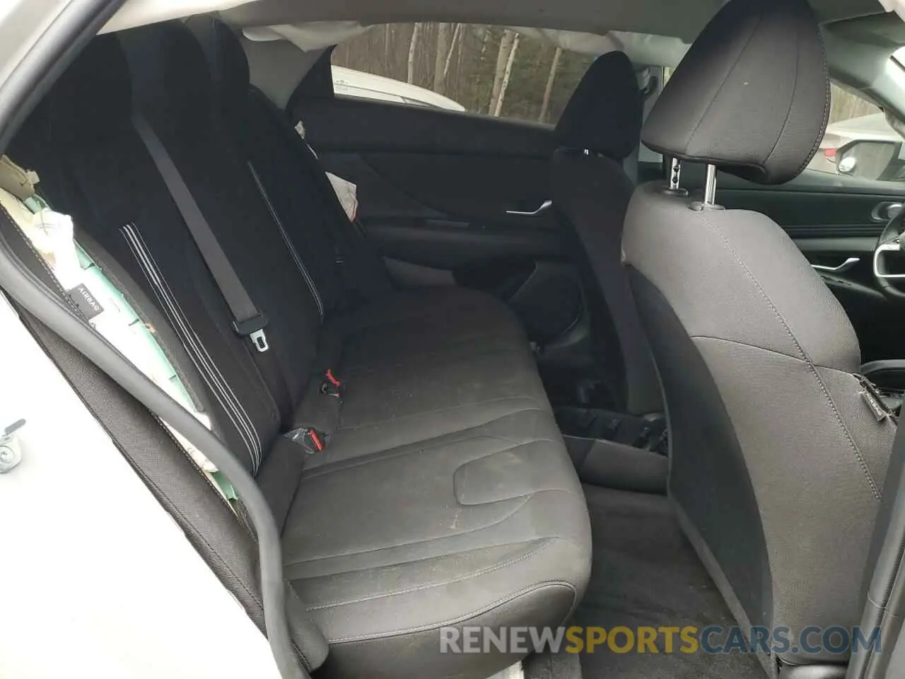 10 Photograph of a damaged car KMHLM4DG1RU671243 HYUNDAI ELANTRA 2024